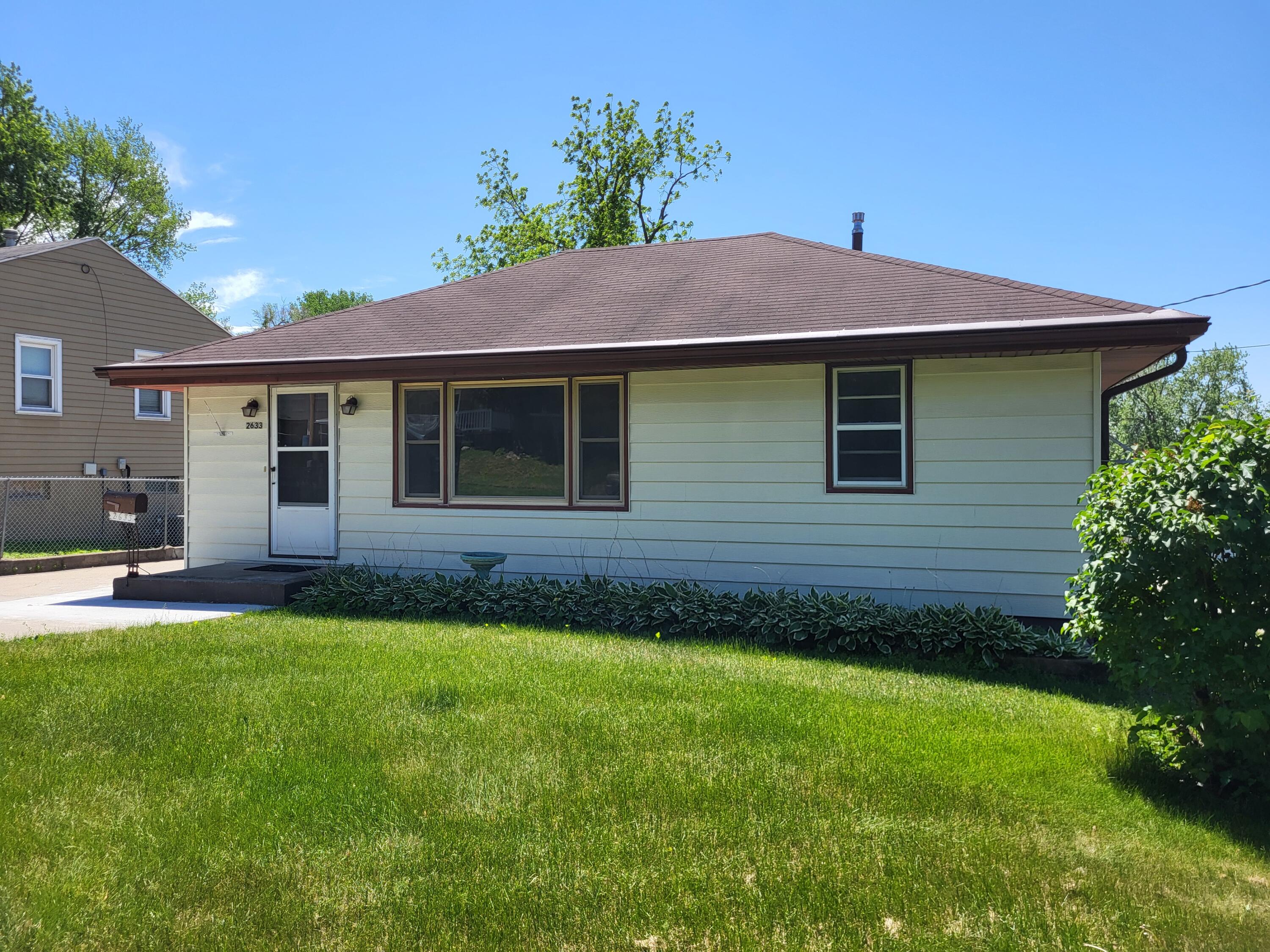 2633 Grandview Avenue Property Photo