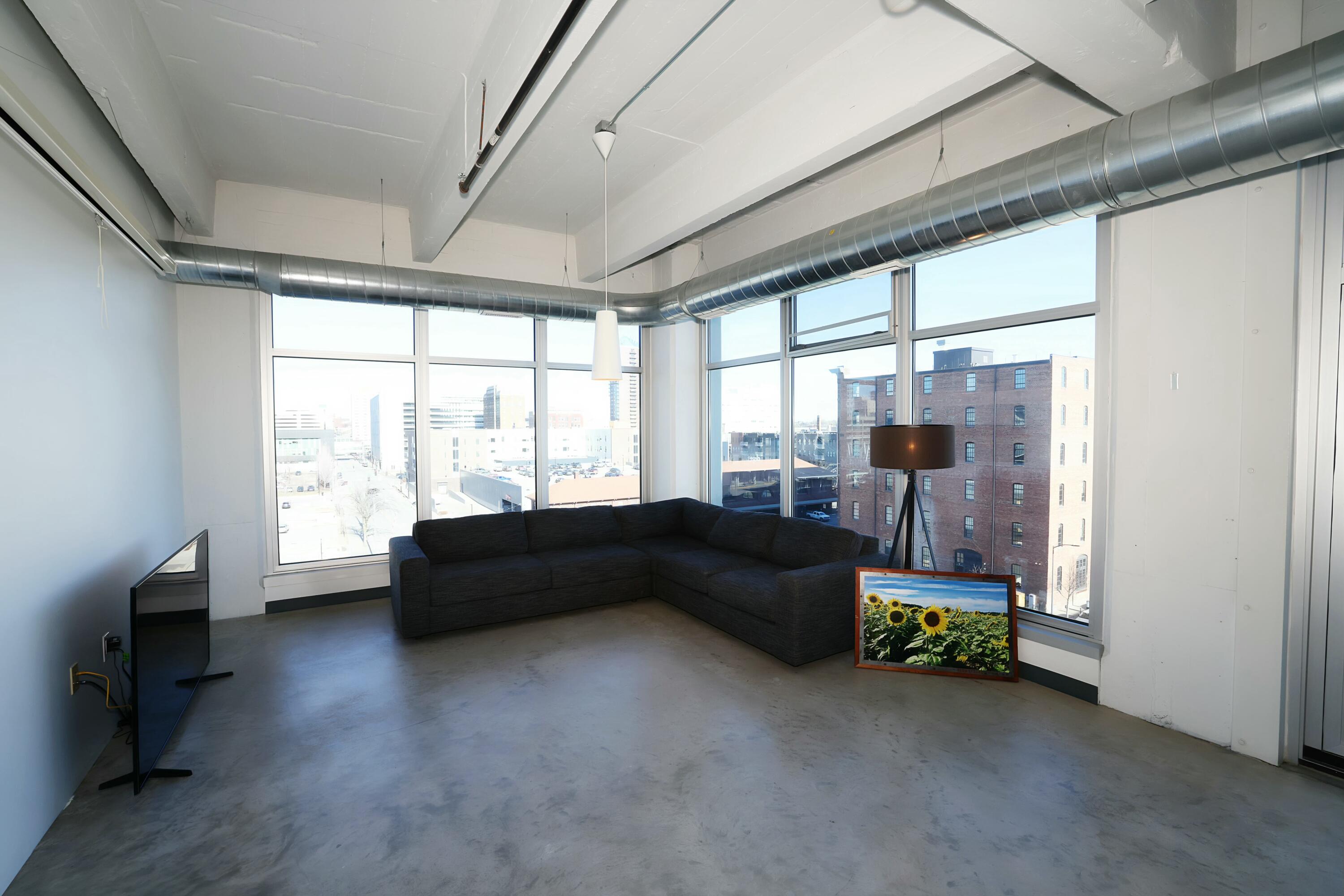 120 Sw 5th St. Street 604 Property Photo 11