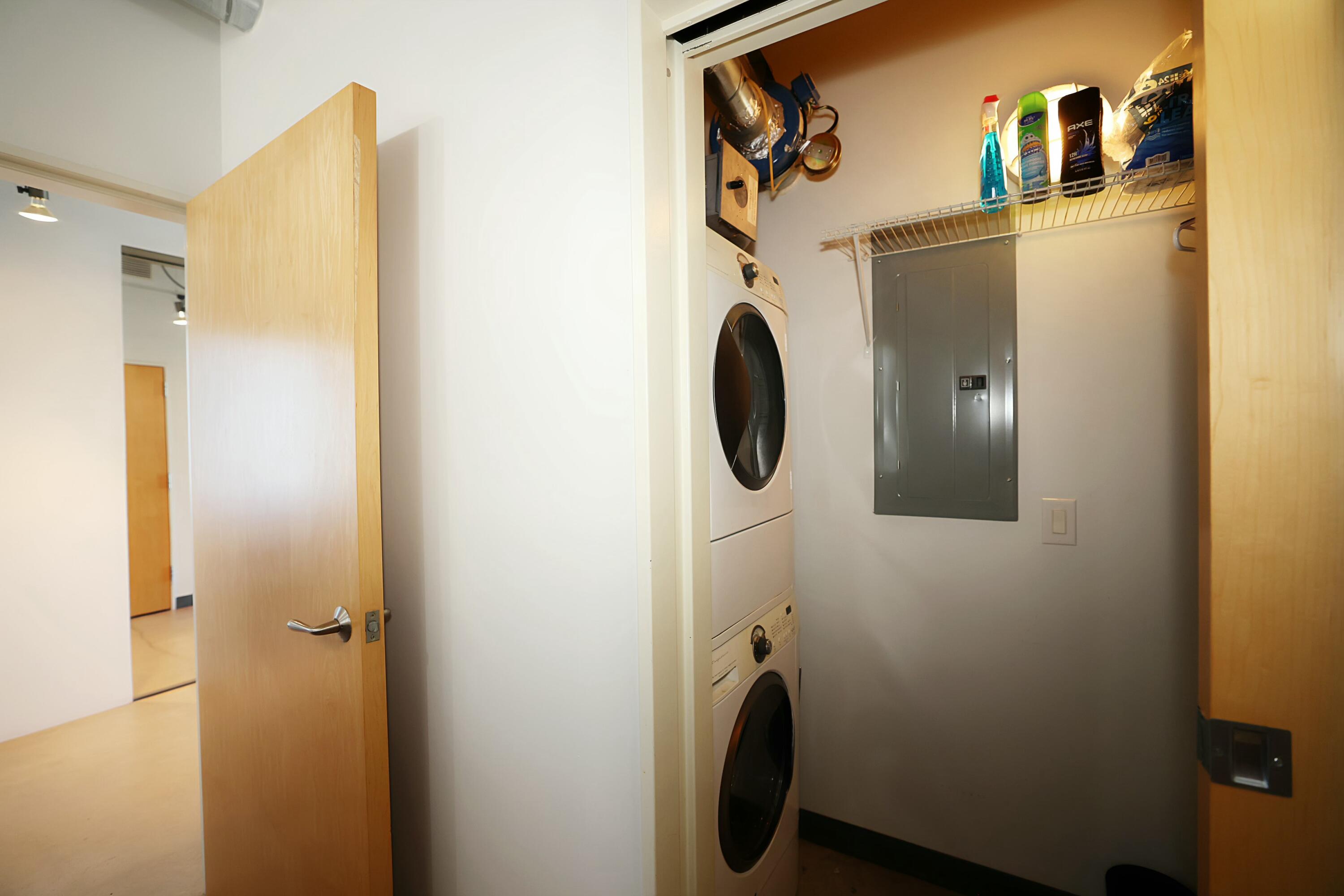 120 Sw 5th St. Street 604 Property Photo 20