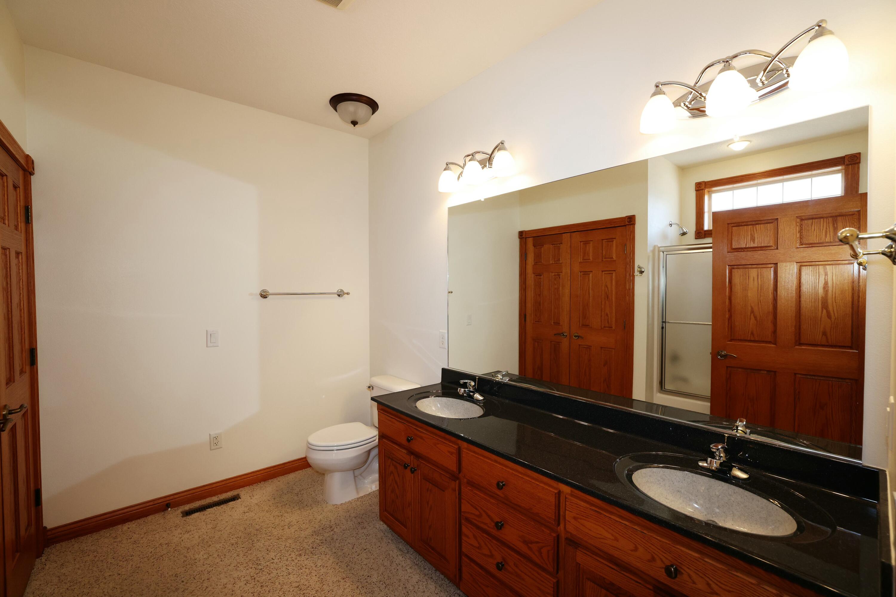 1314 Southview Court Property Photo 18