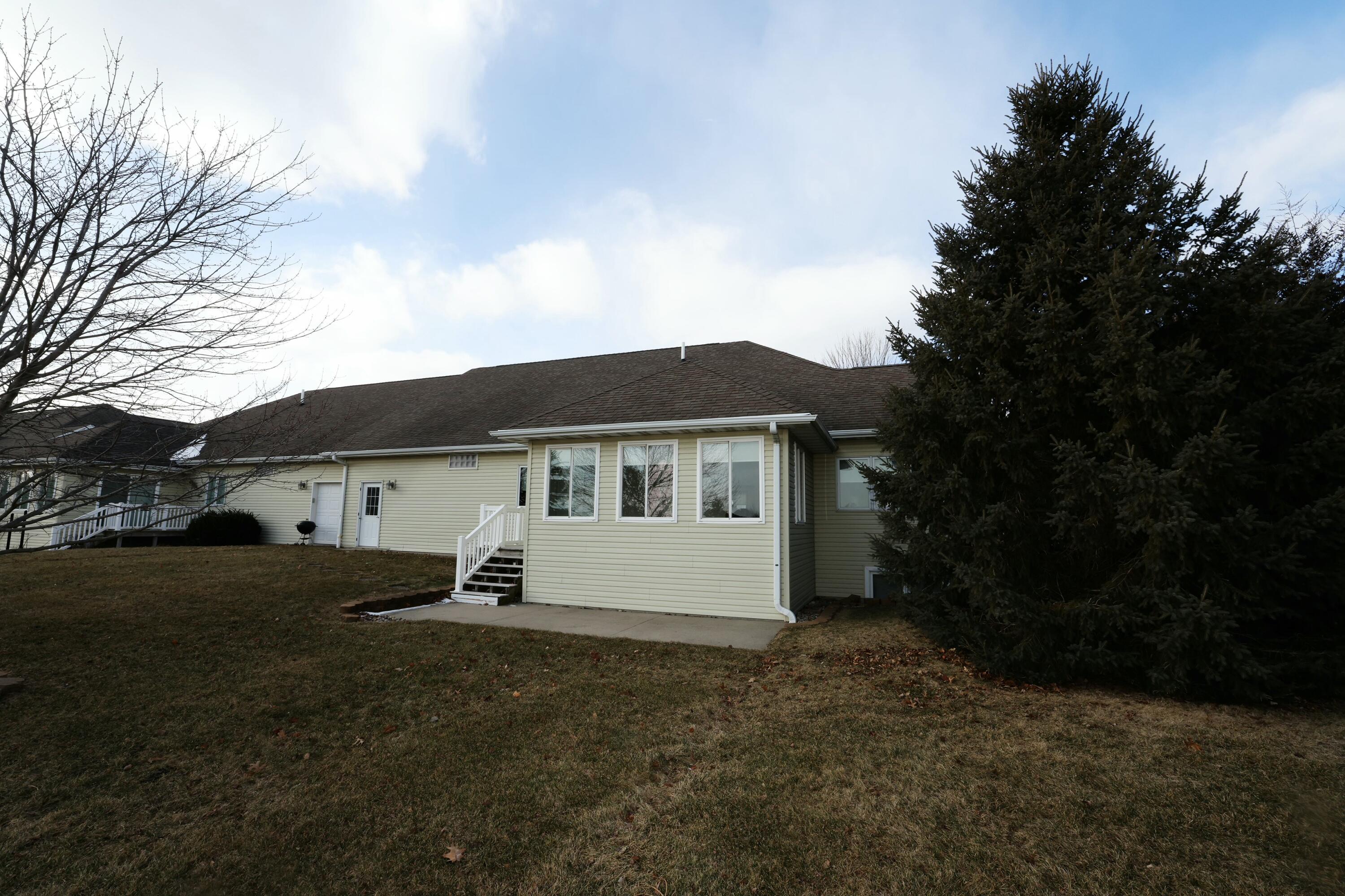 1314 Southview Court Property Photo 32