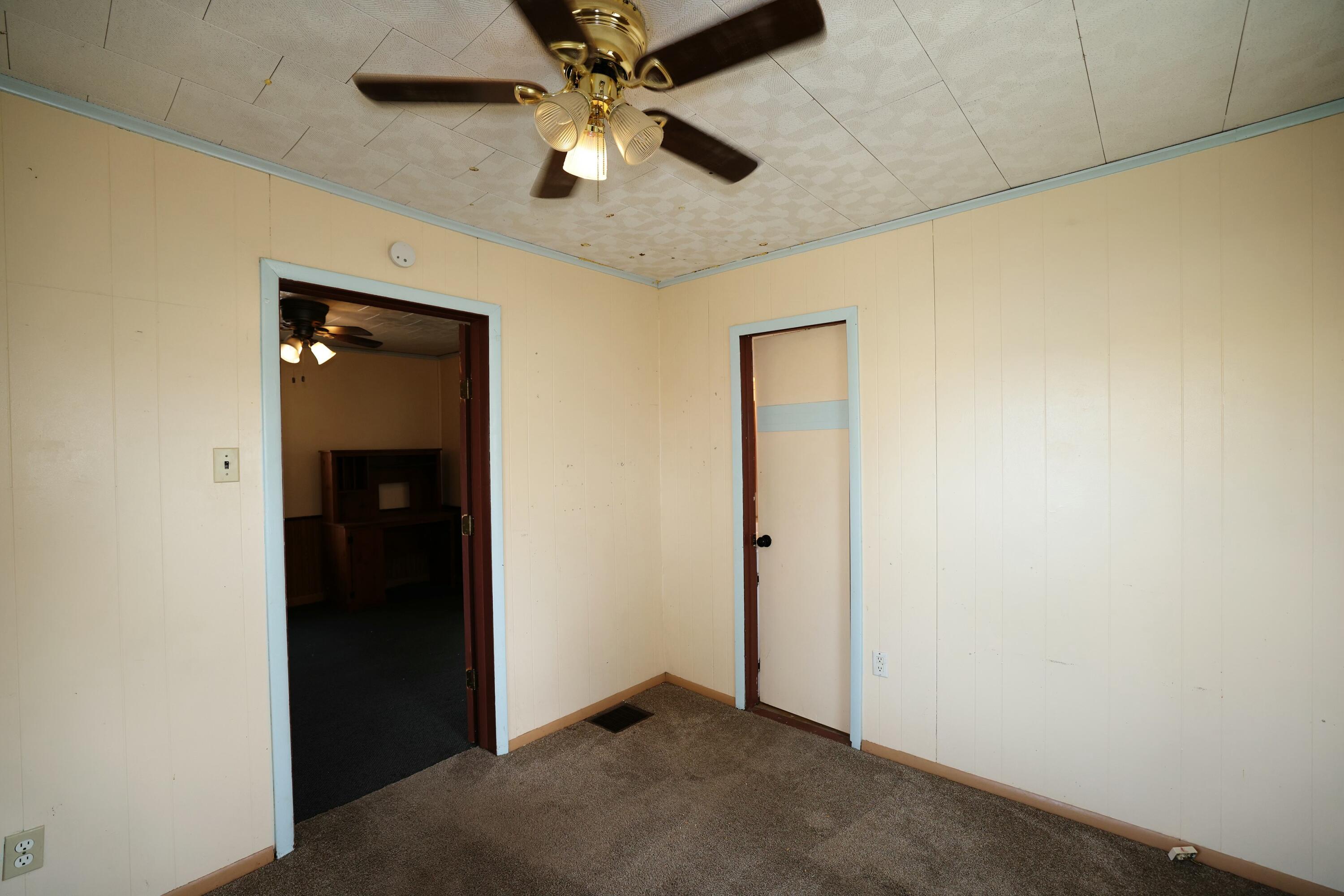 126 10th Street Property Photo 5