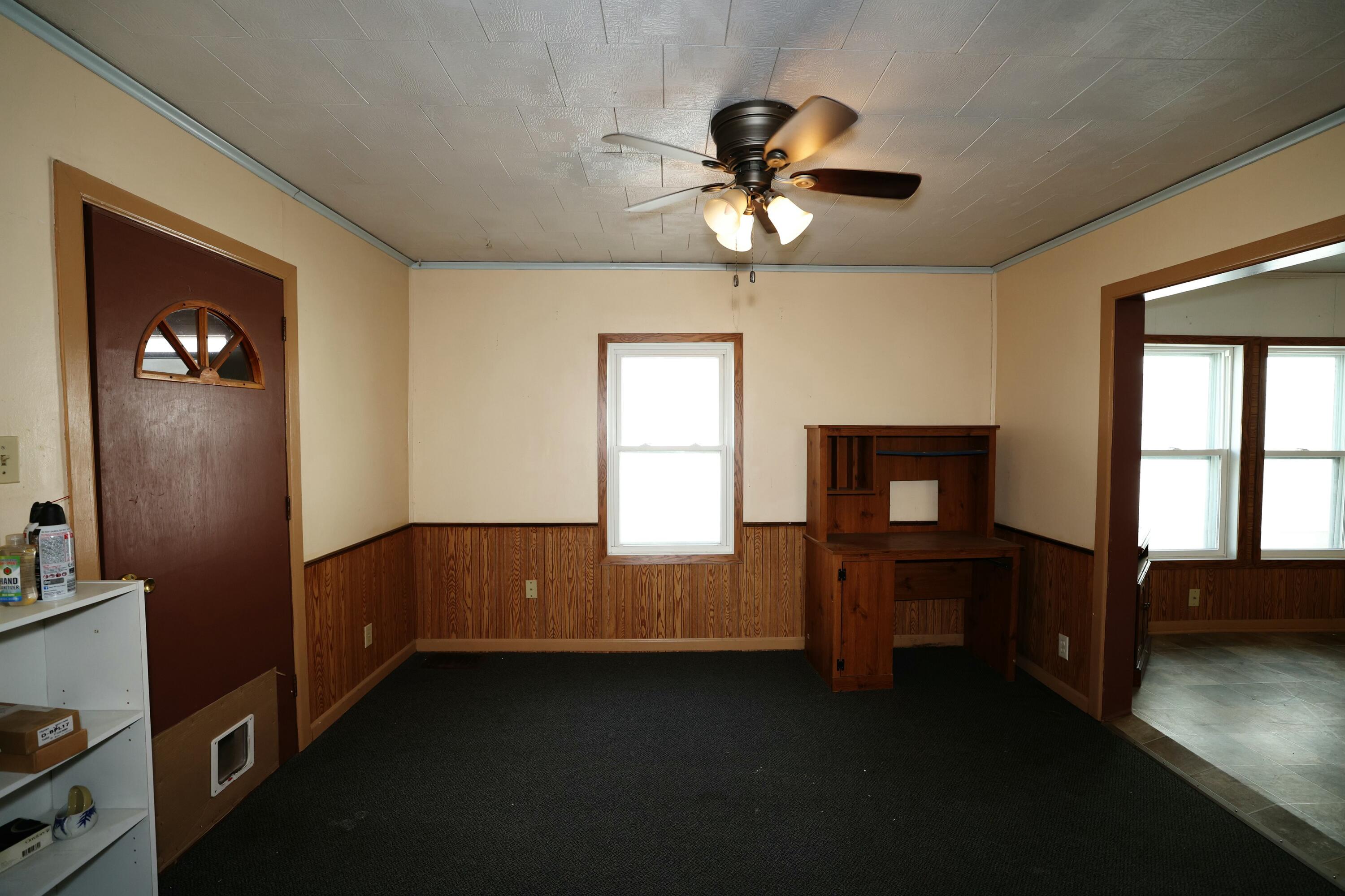 126 10th Street Property Photo 6