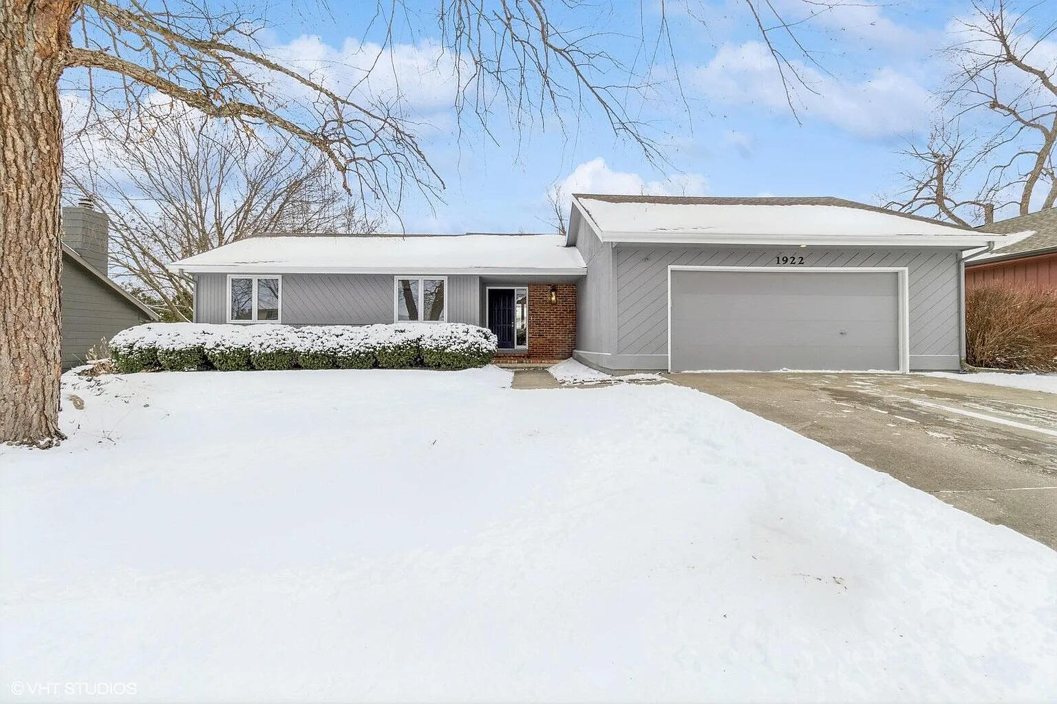 1922 Polk Drive Property Photo