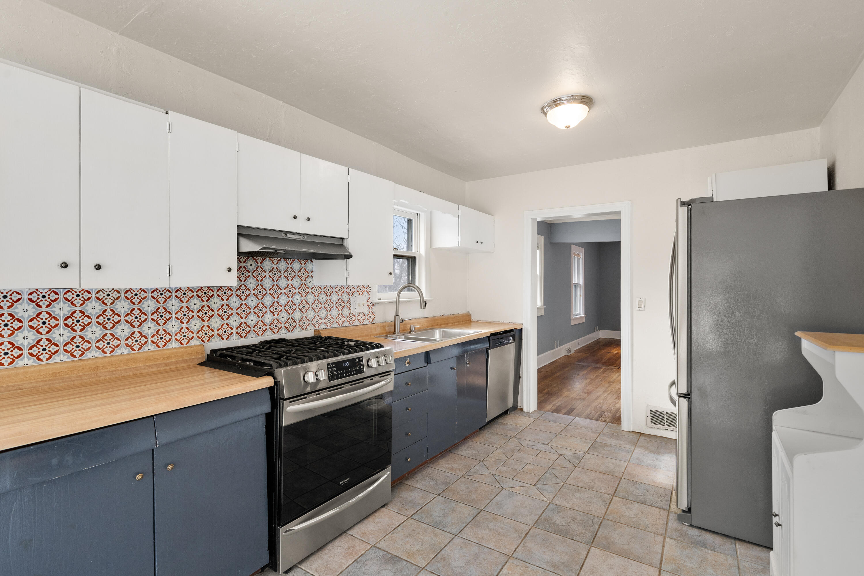 245 58th Street Property Photo 11