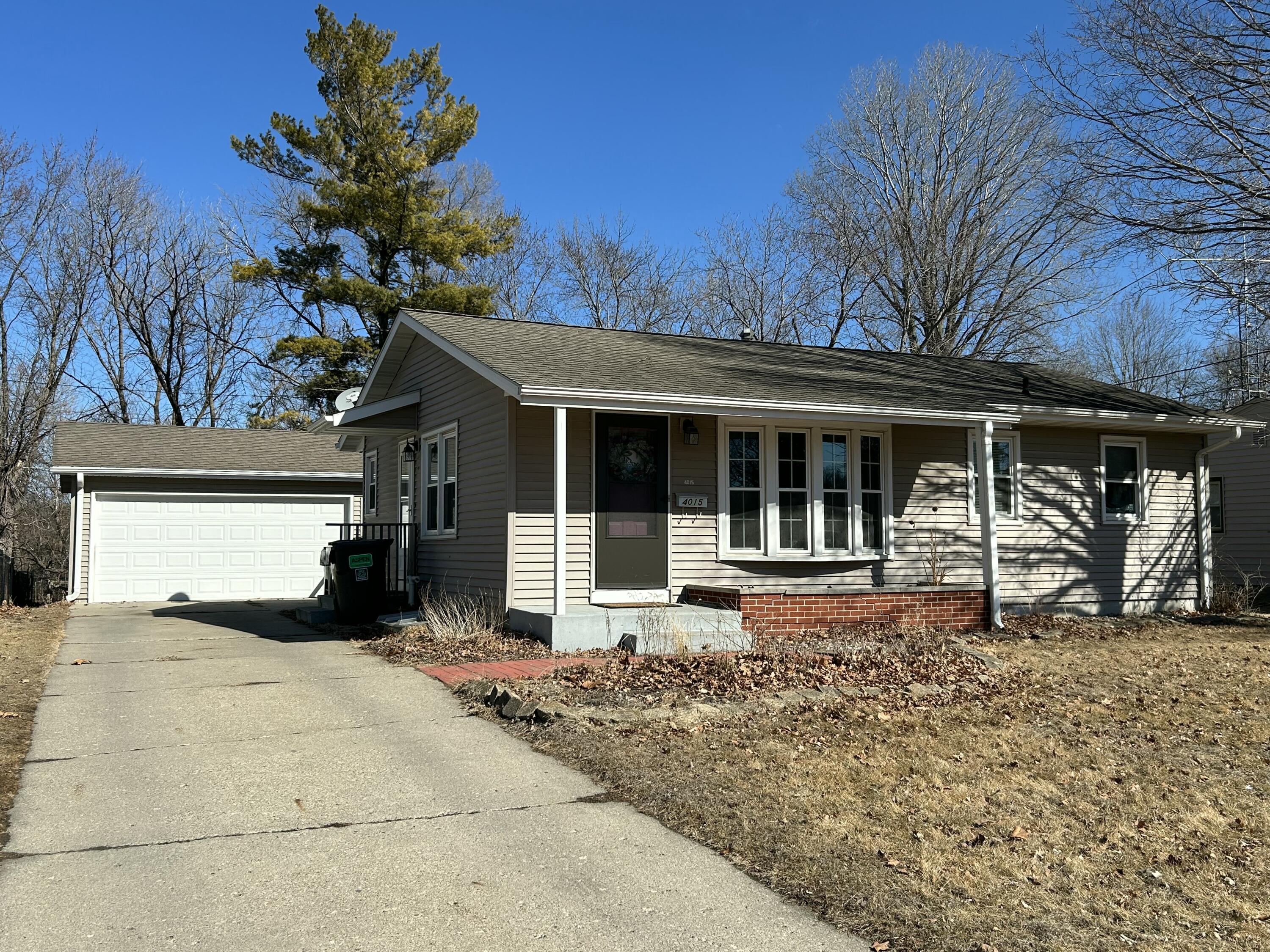 4015 Toronto Street Property Photo