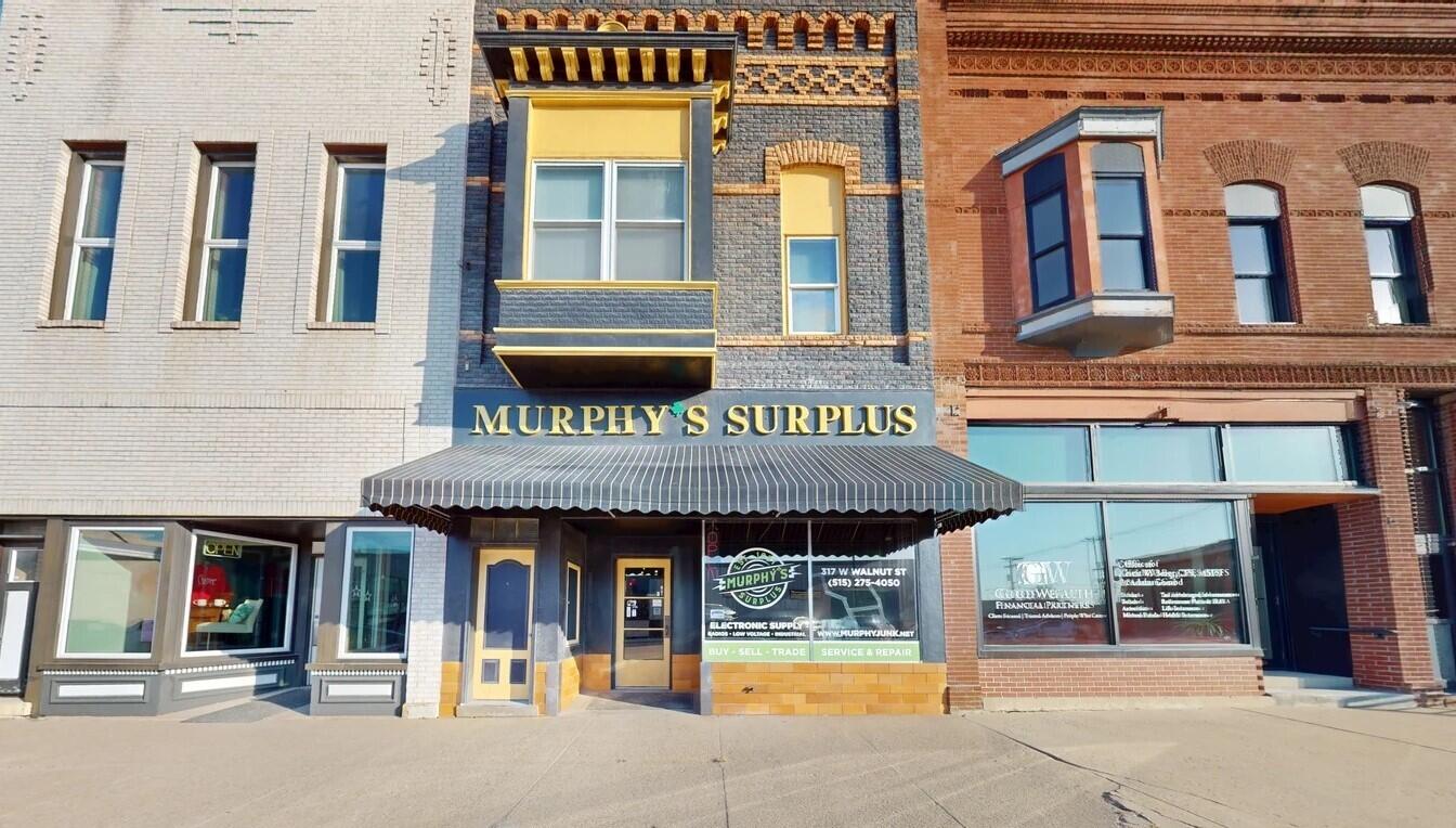 317 W Walnut Street Property Photo