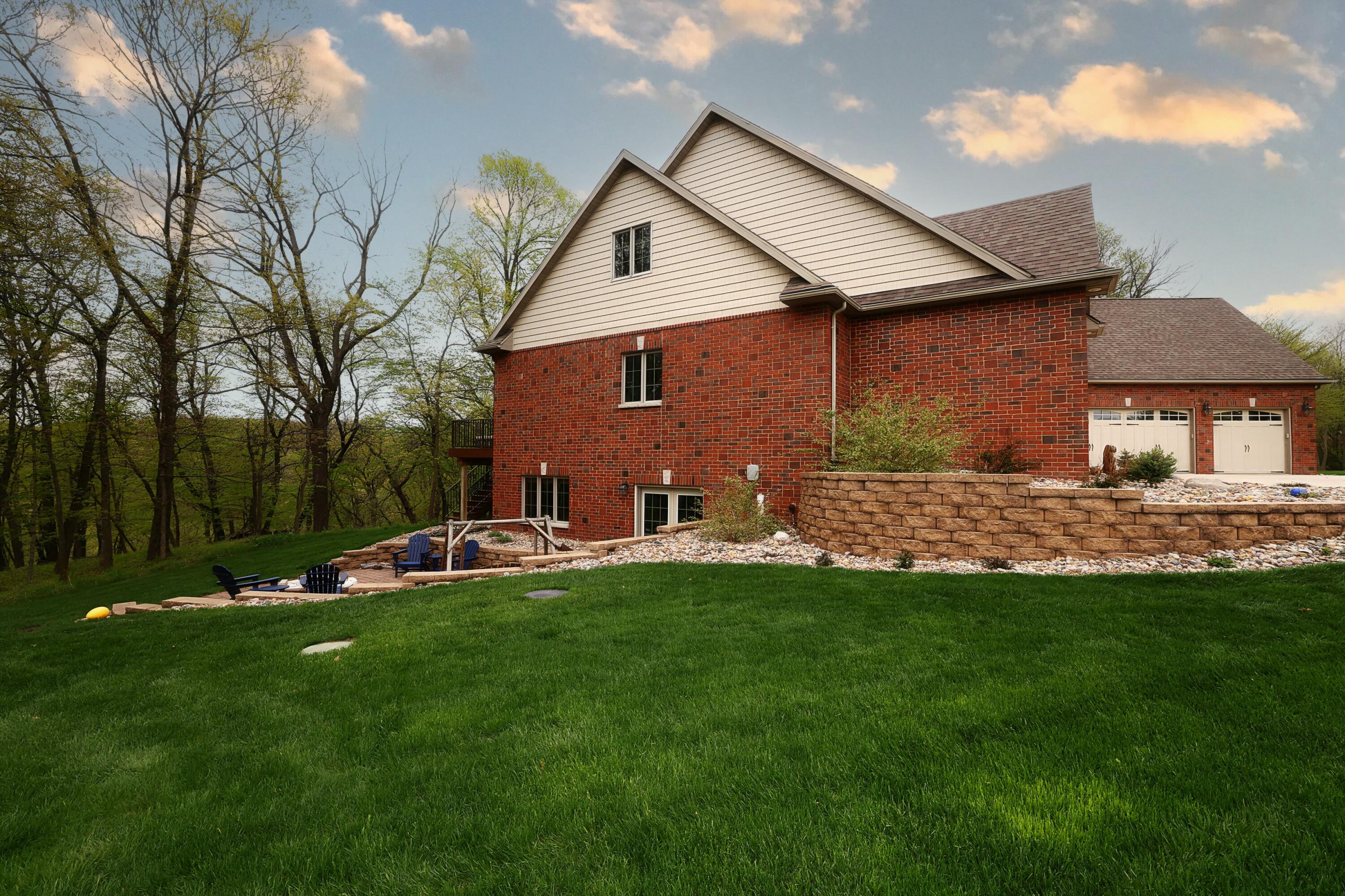 1459 Nakota Place Property Photo 5