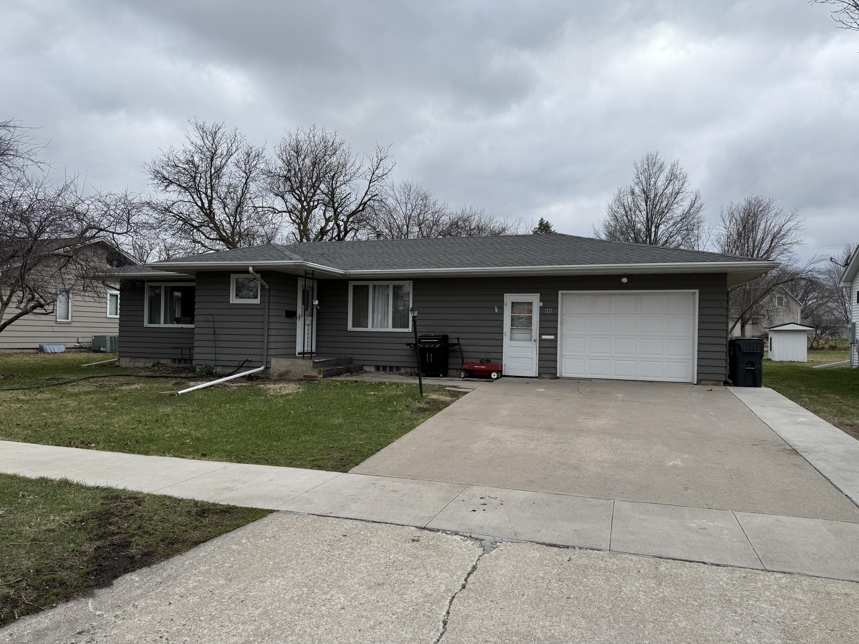 1111 Elm Avenue Property Photo