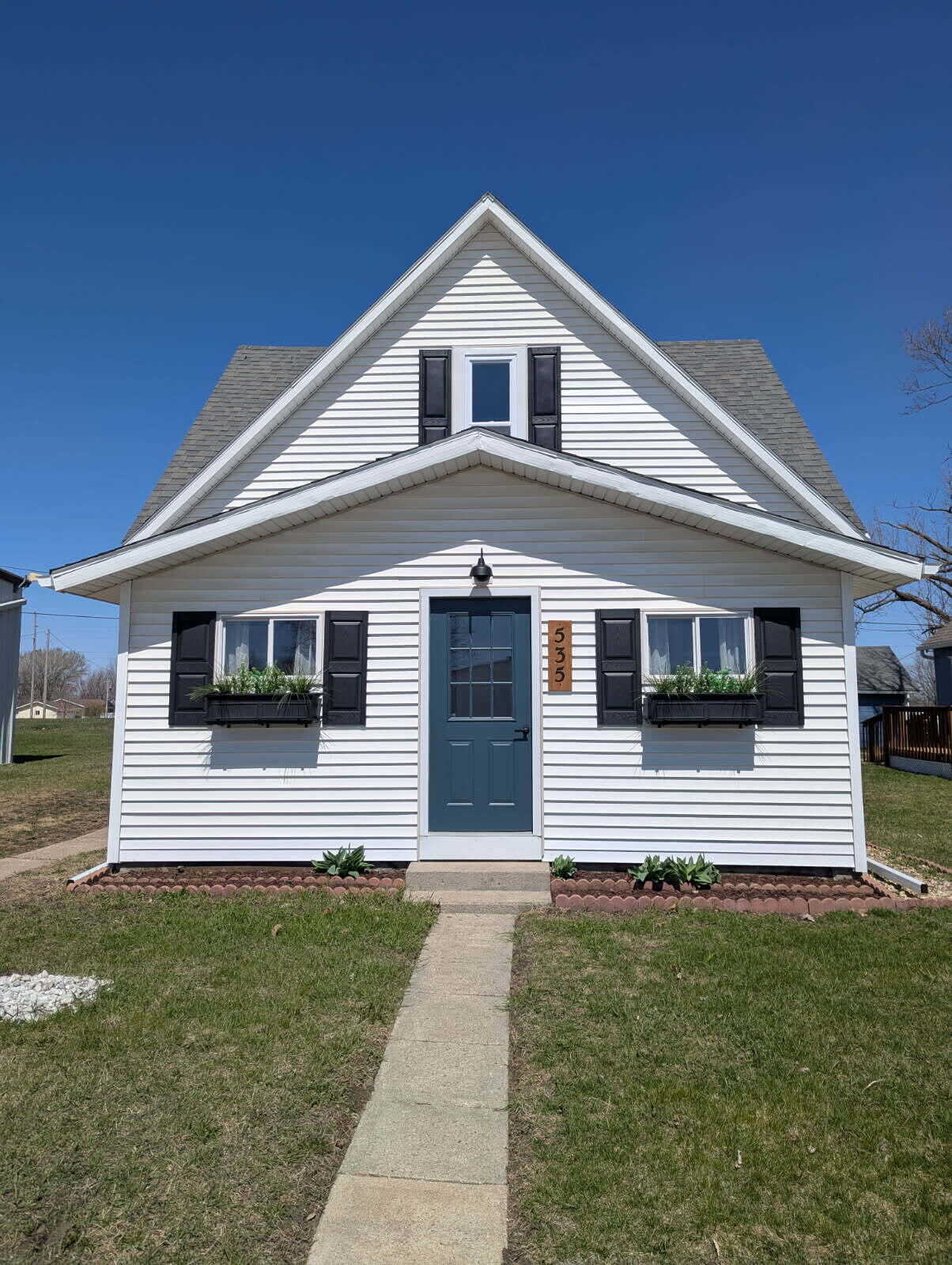 50154 Real Estate Listings Main Image