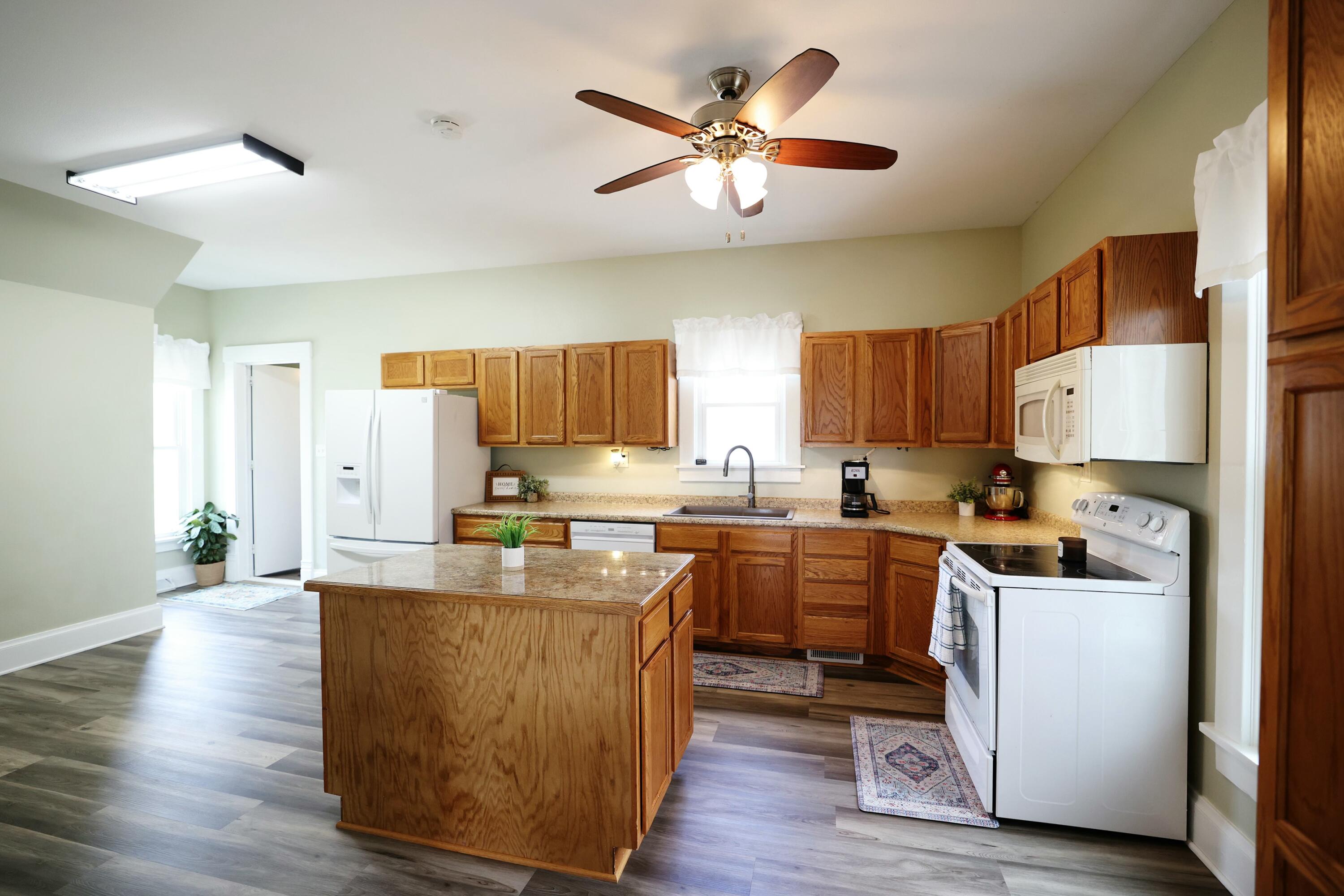 921 13th Street Property Photo 19