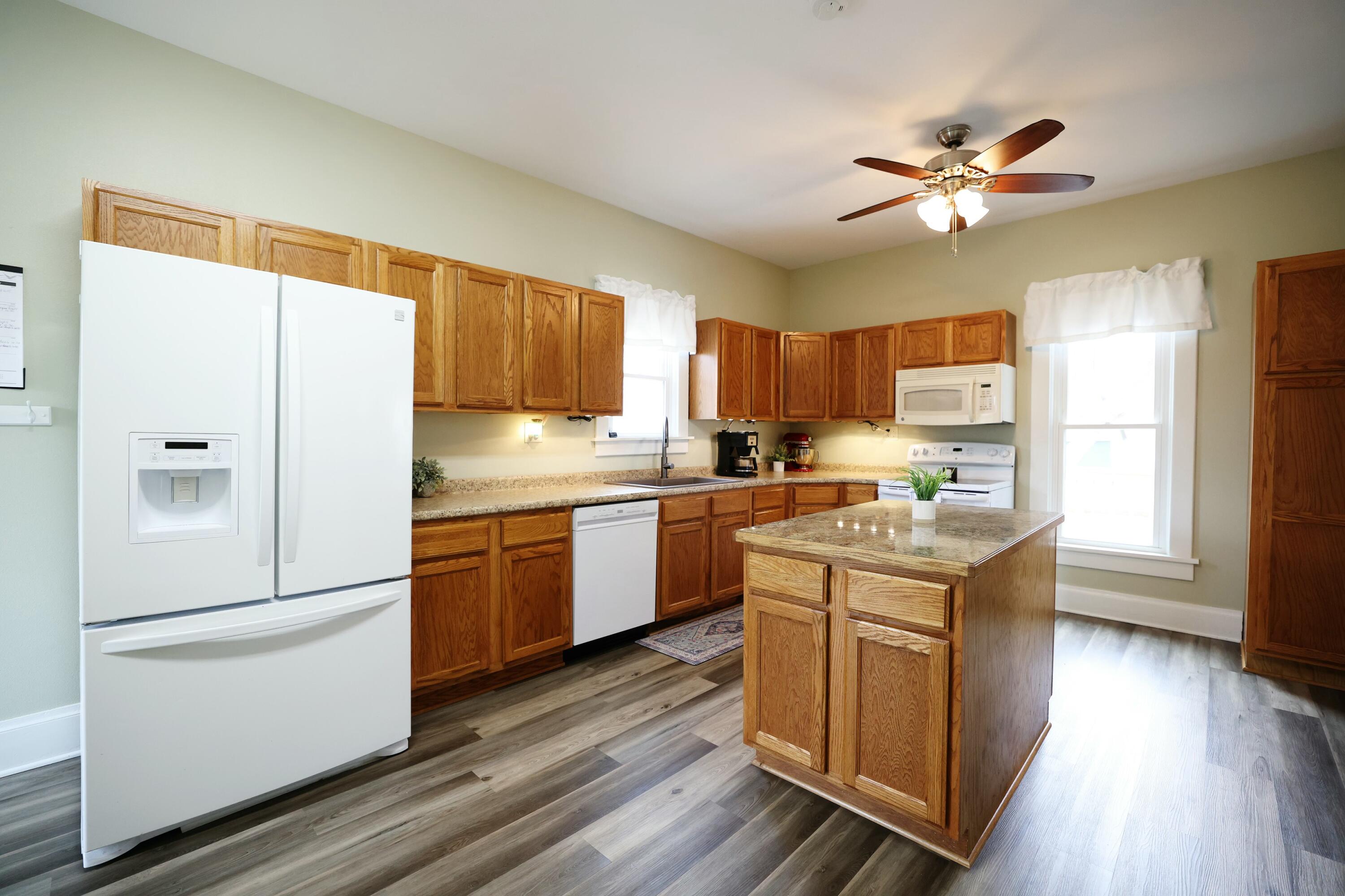 921 13th Street Property Photo 20