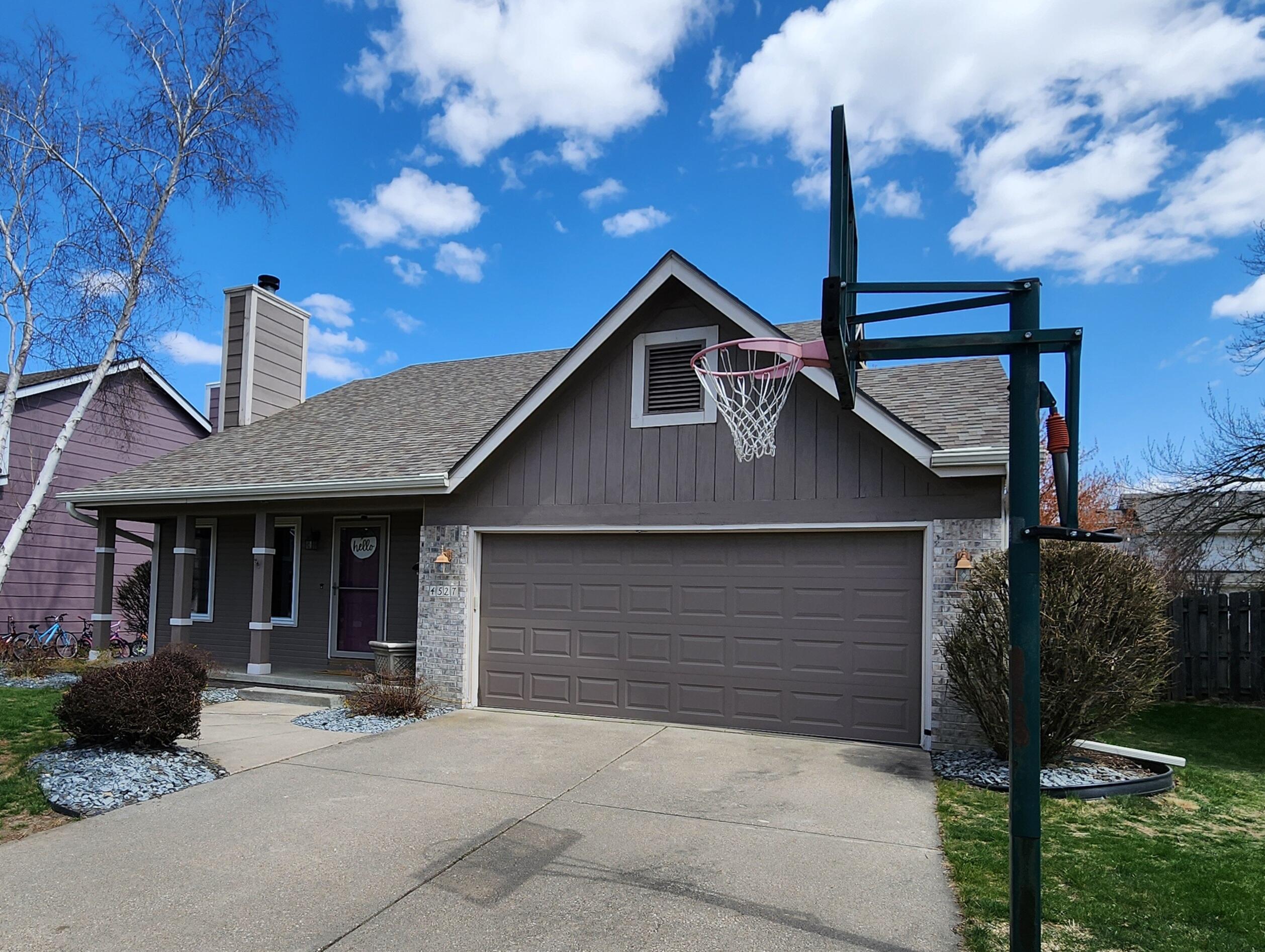 4527 49th Place Property Photo