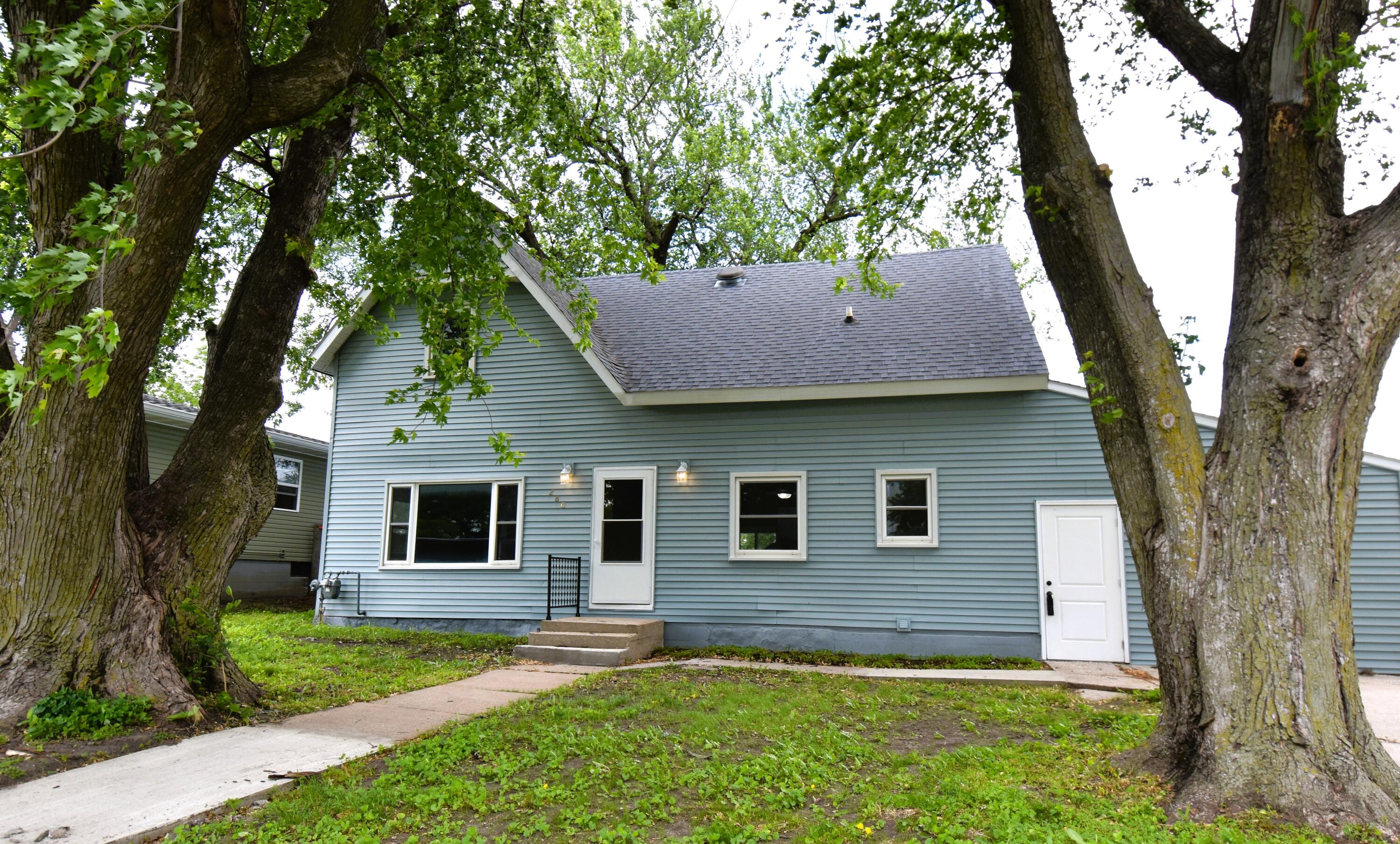 280 N 3rd Street Property Photo 1