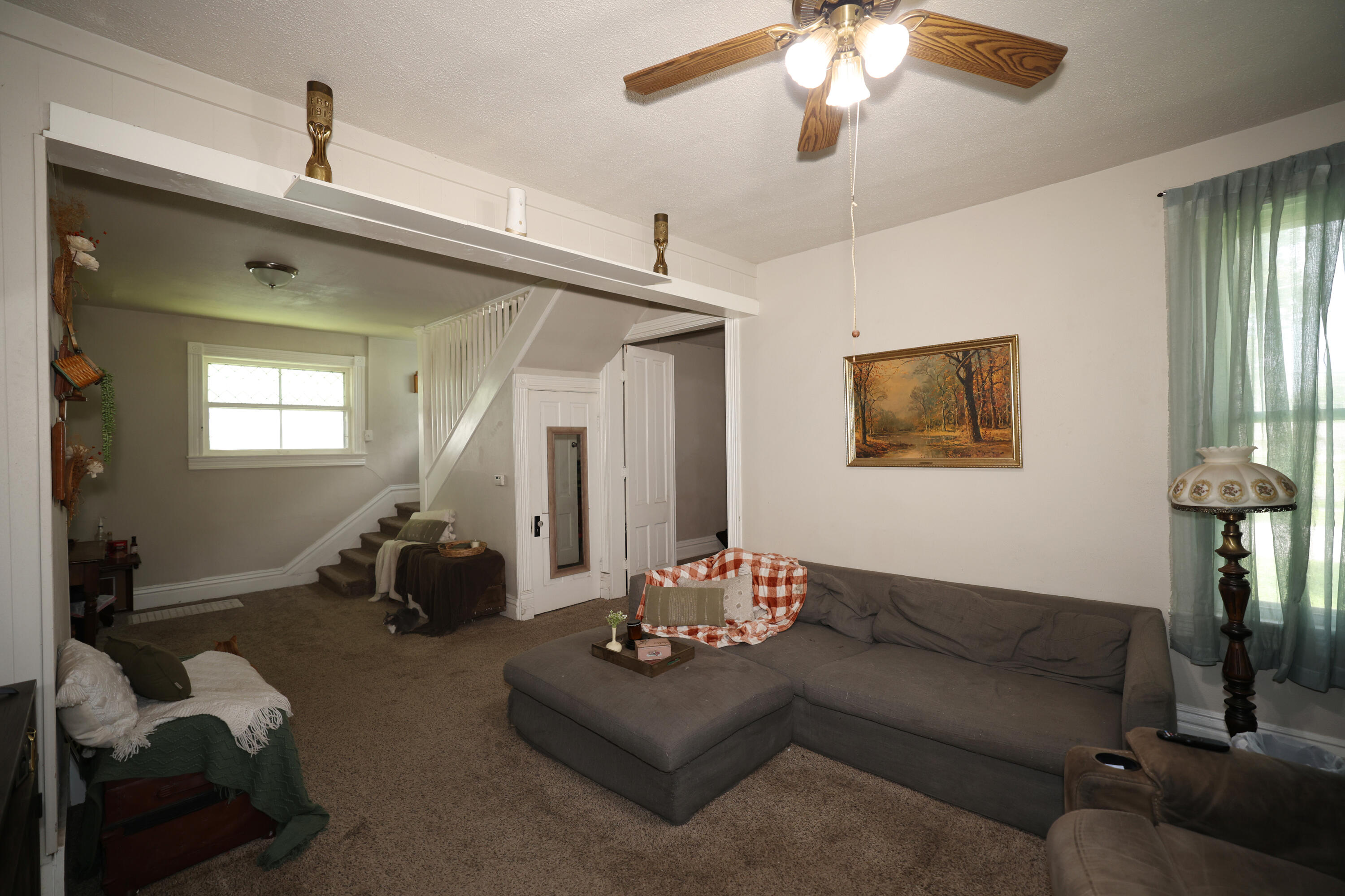 607 Clay Street Property Photo 10