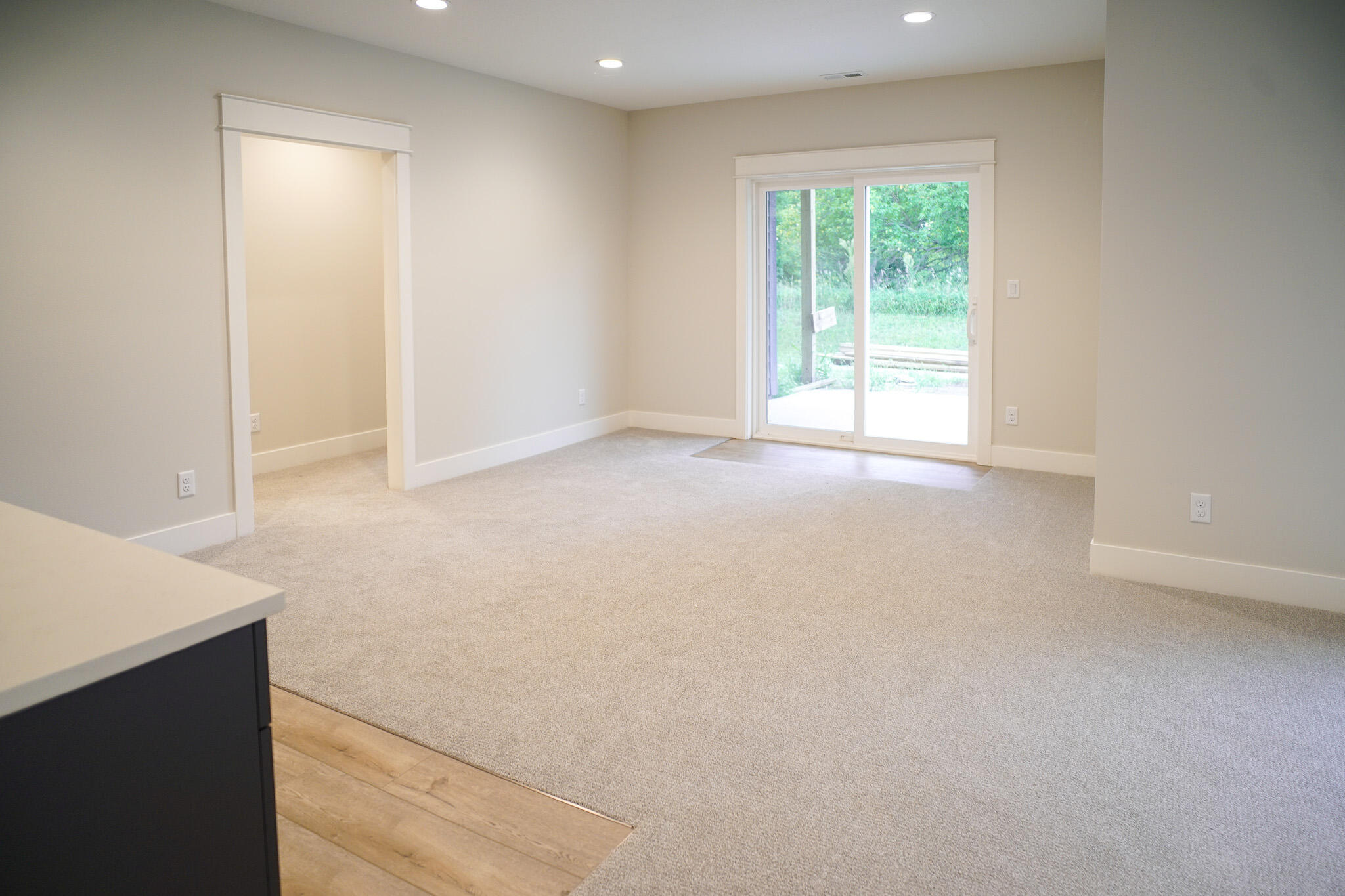 120 Nw Alderleaf Drive Property Photo 11
