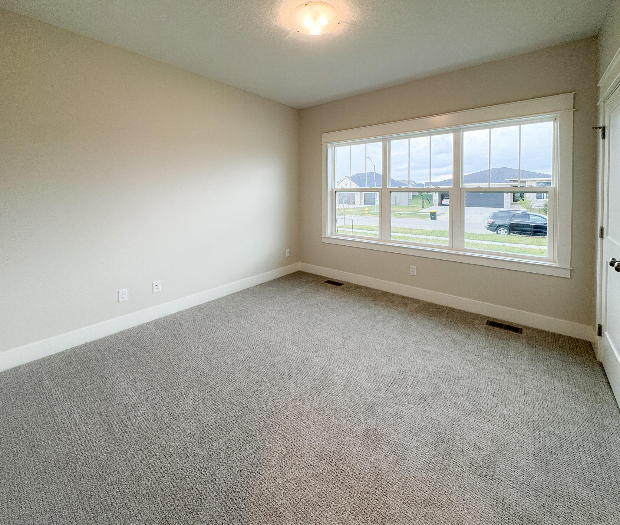 120 Nw Alderleaf Drive Property Photo 17
