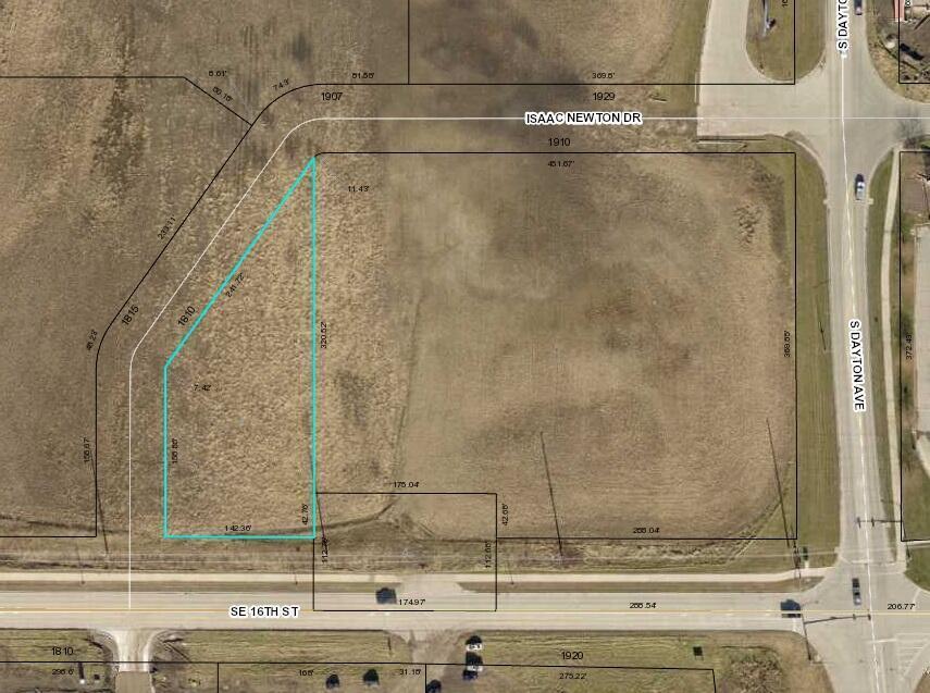 1810 Isaac Newton Drive, Lot #4 Property Photo 3