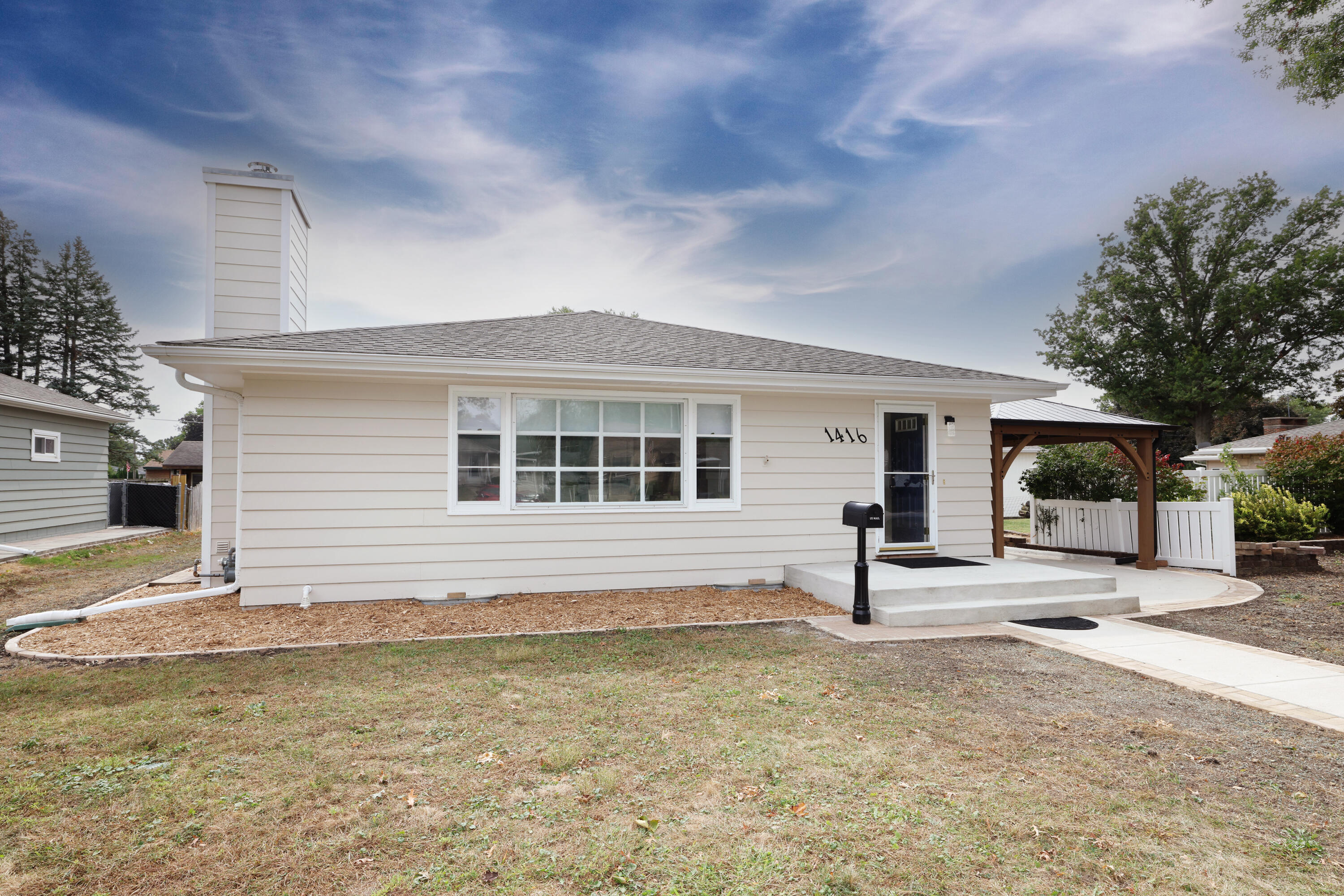 1416 Aldrich Avenue Property Photo 1