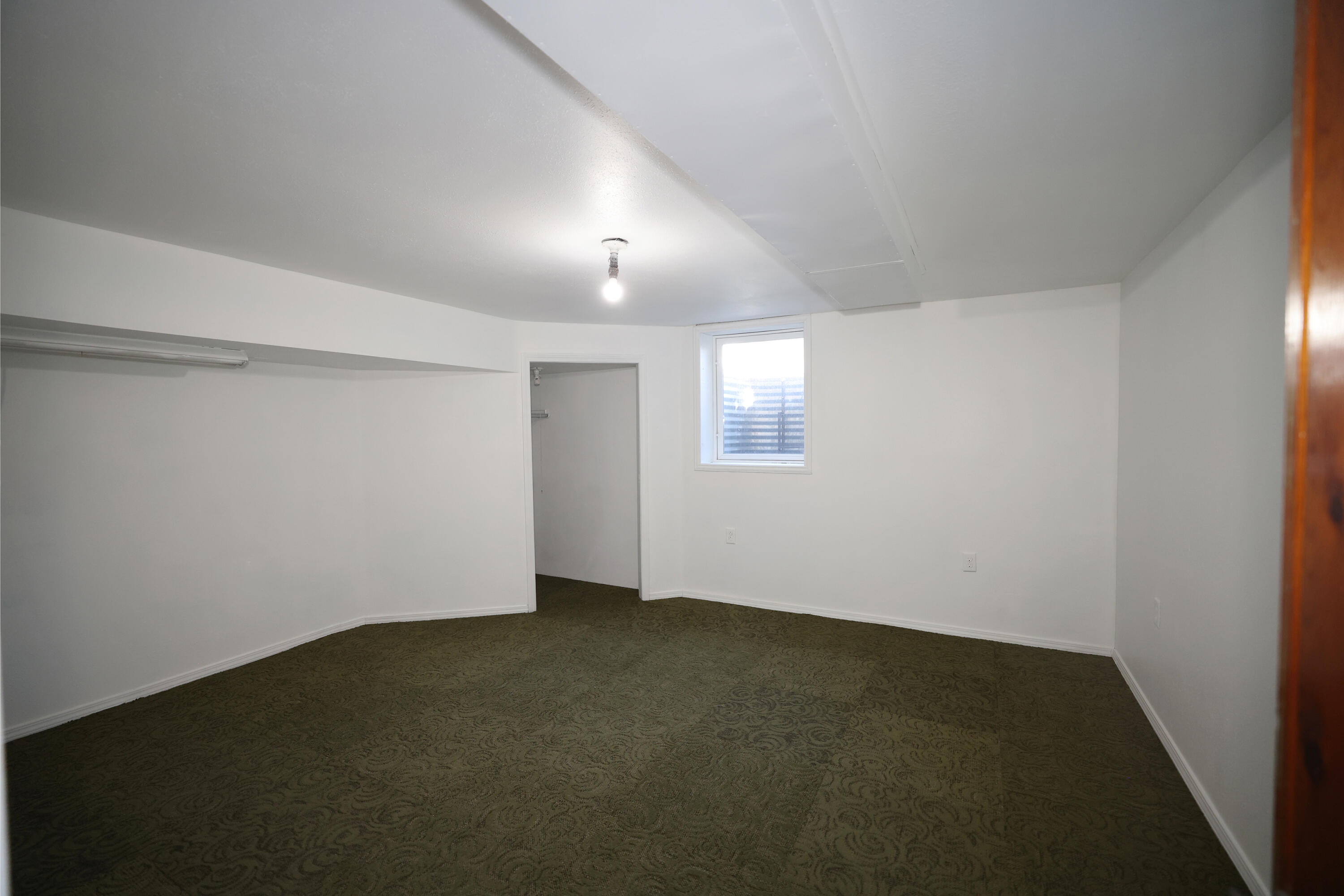 28 5th Avenue Nw Property Photo 32