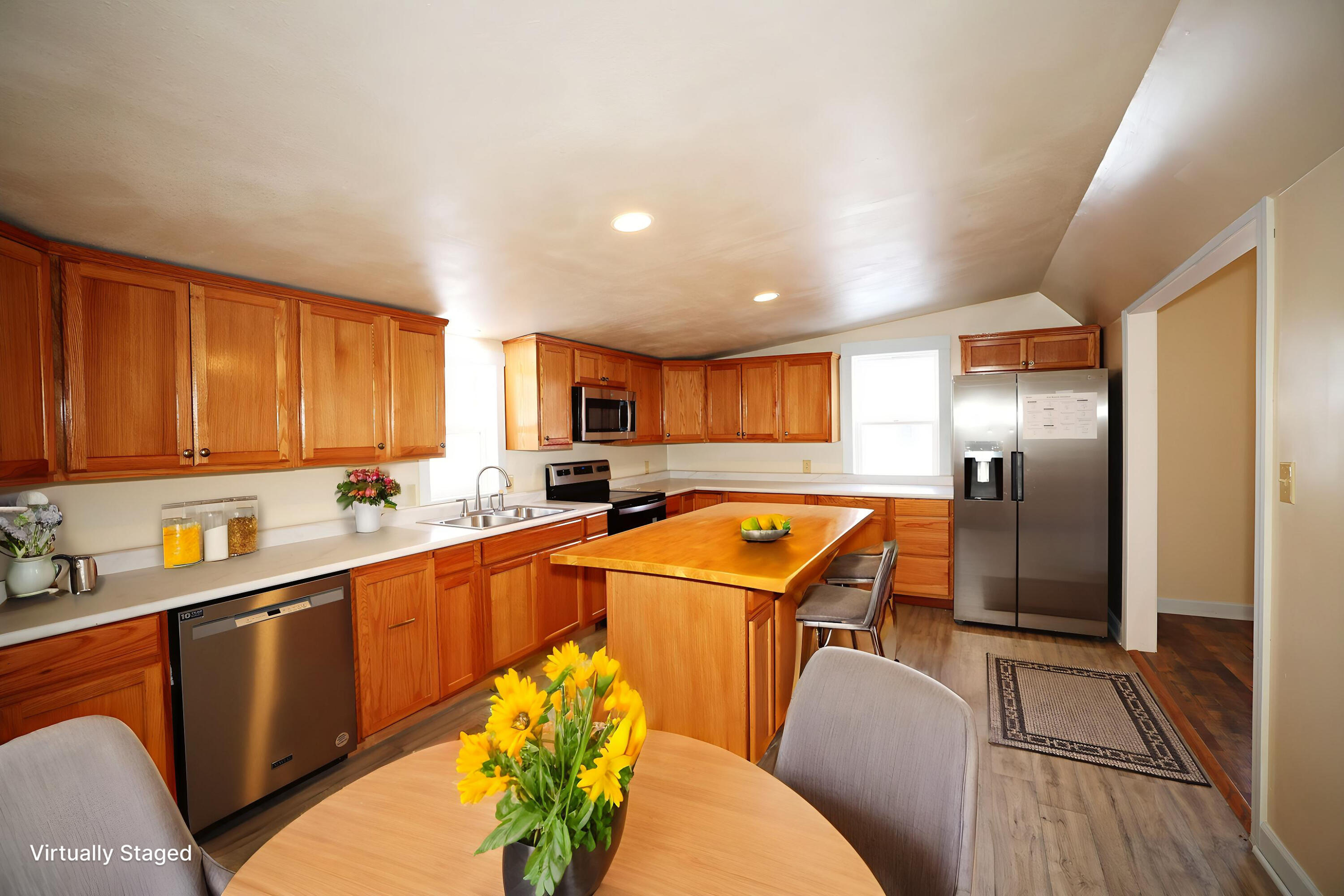 1009 Mamie Eisenhower Avenue Property Photo 22