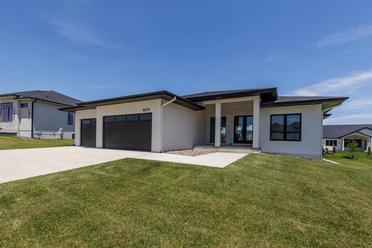 18239 Alderleaf Drive Property Photo 1