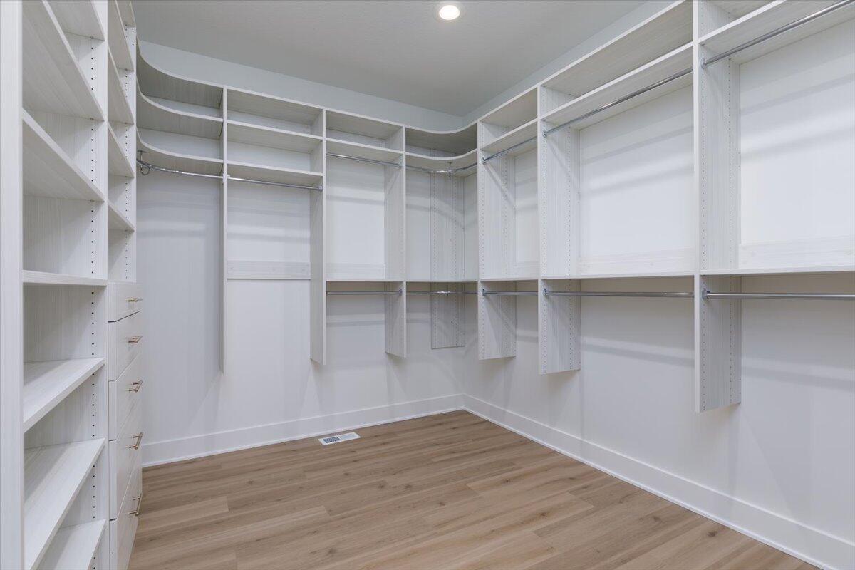 18239 Alderleaf Drive Property Photo 13