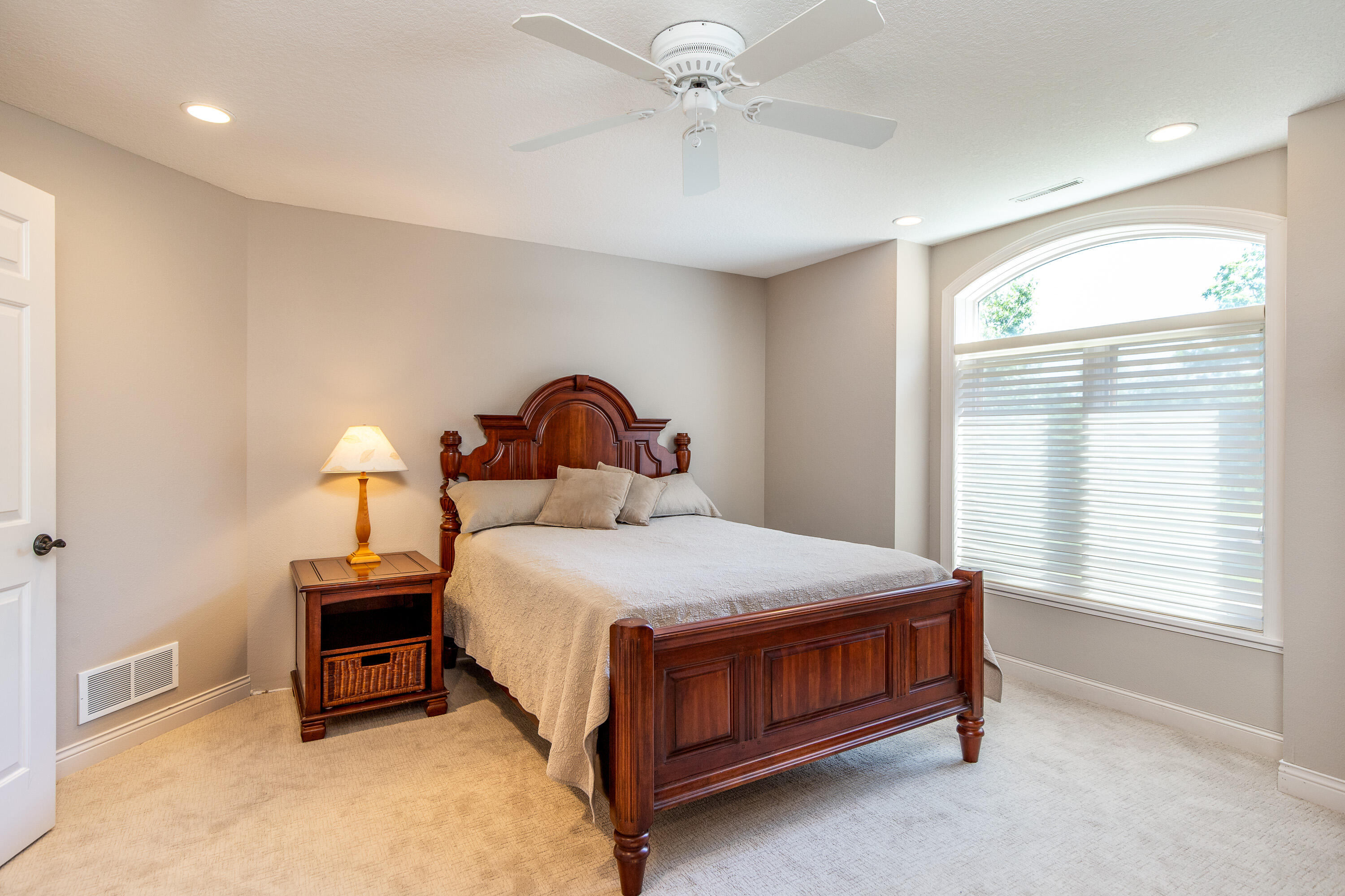 4882 Copperstone Drive Property Photo 17