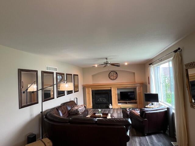 3908 Valley View Road Property Photo 10