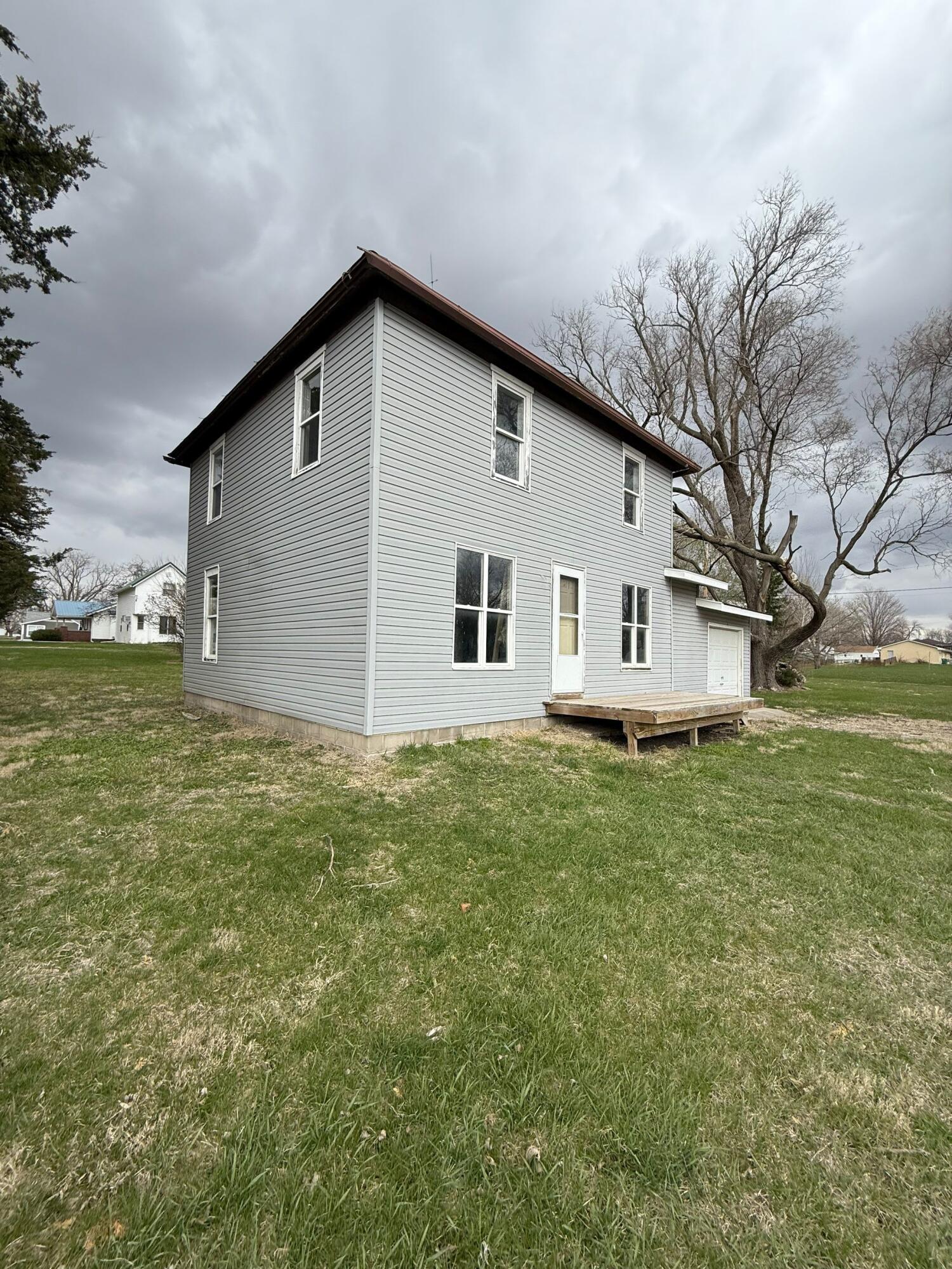 11 4th Street Property Photo 2
