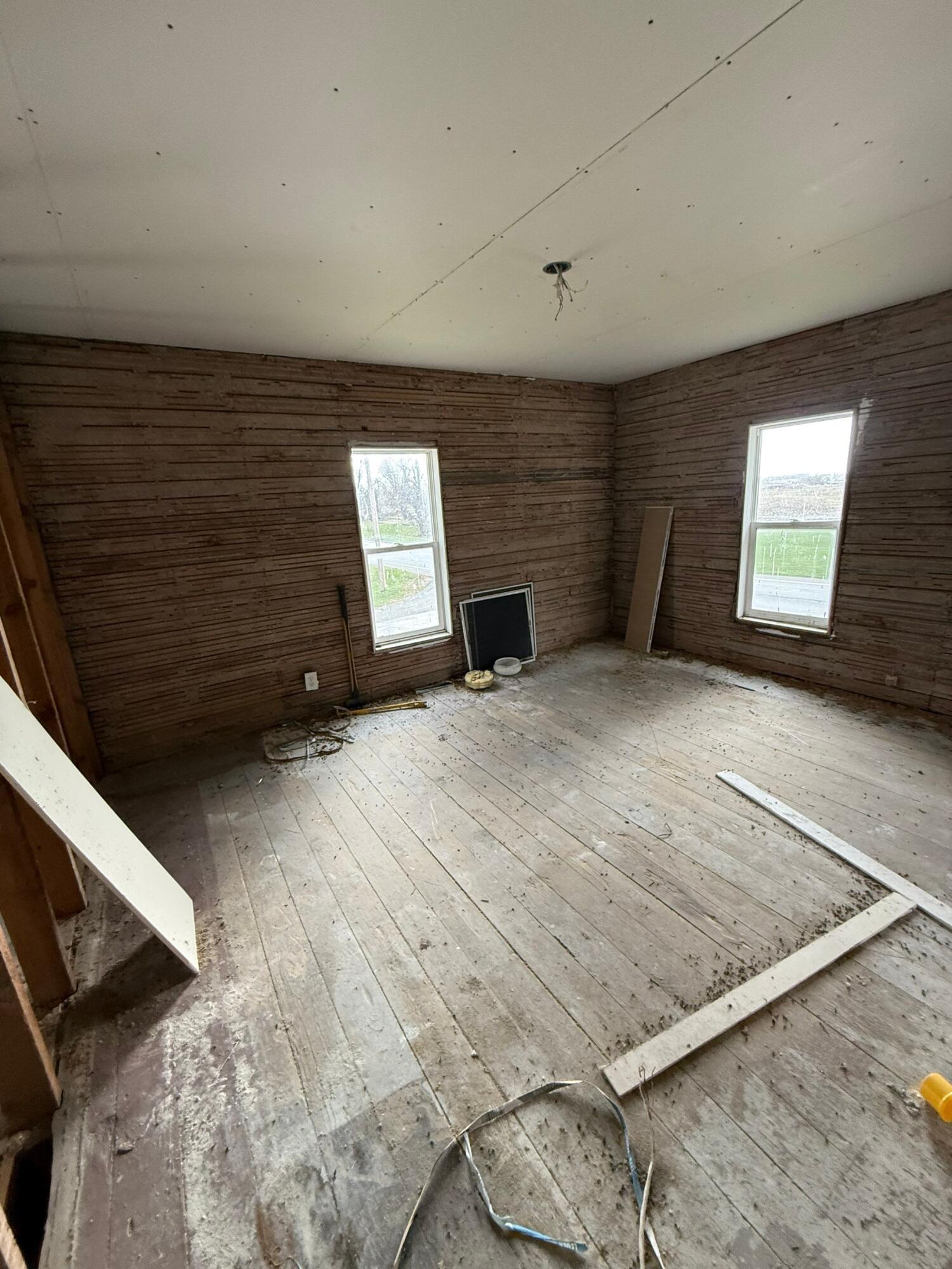 11 4th Street Property Photo 6