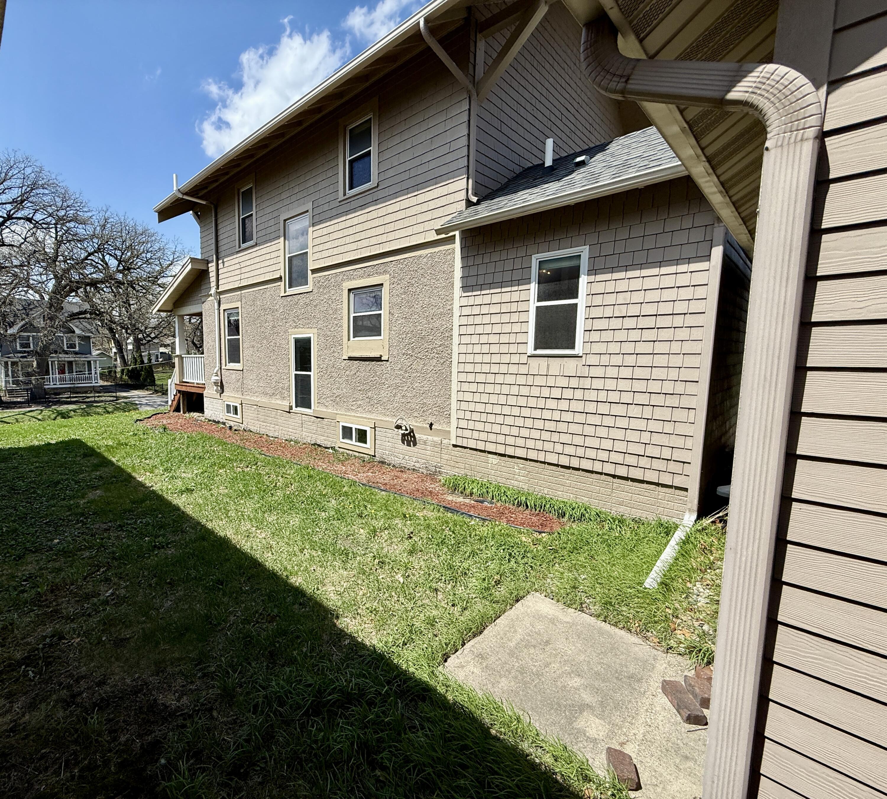 1011 24th Street Property Photo 21