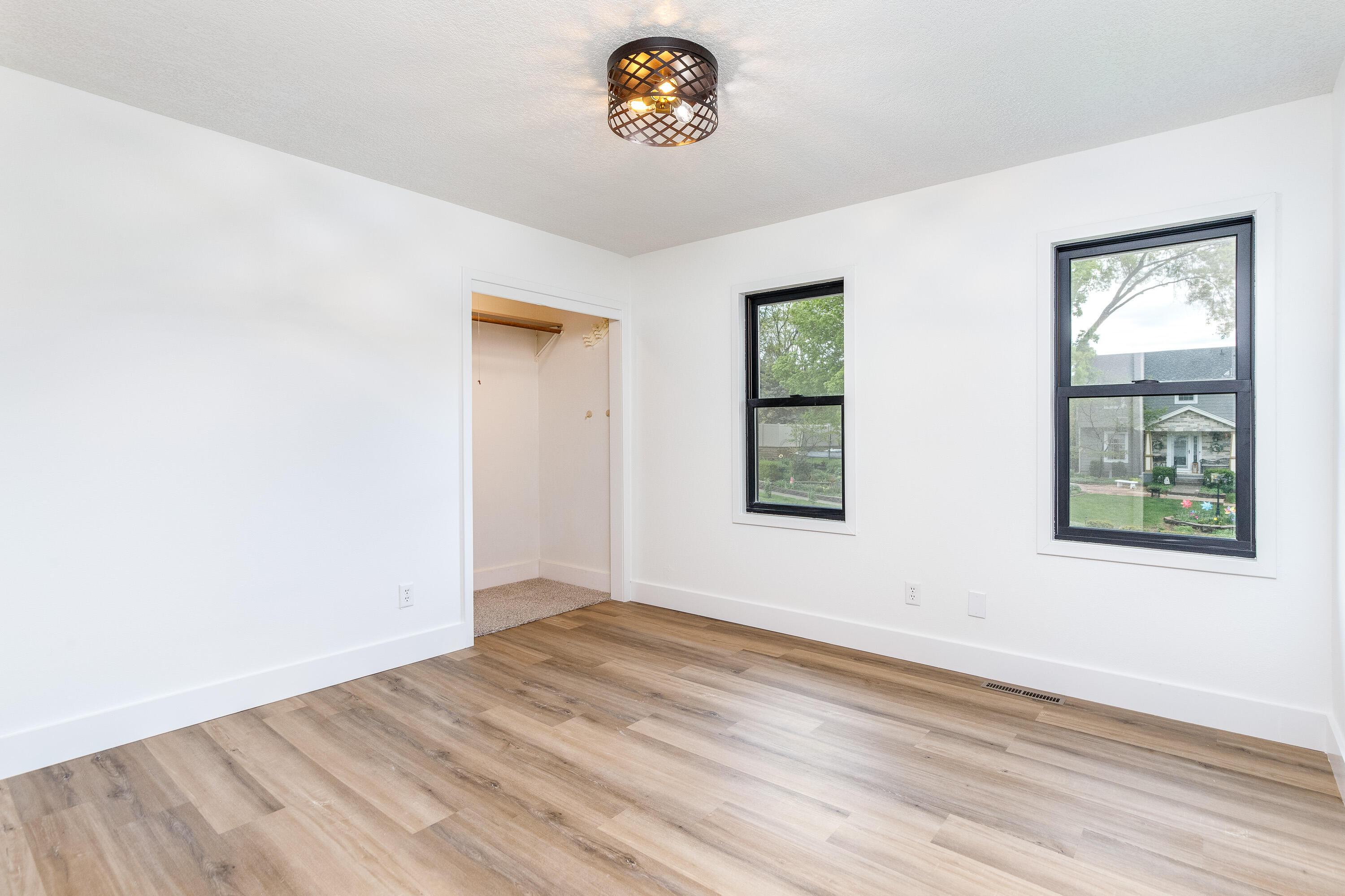 3616 Thornton Avenue Property Photo 22