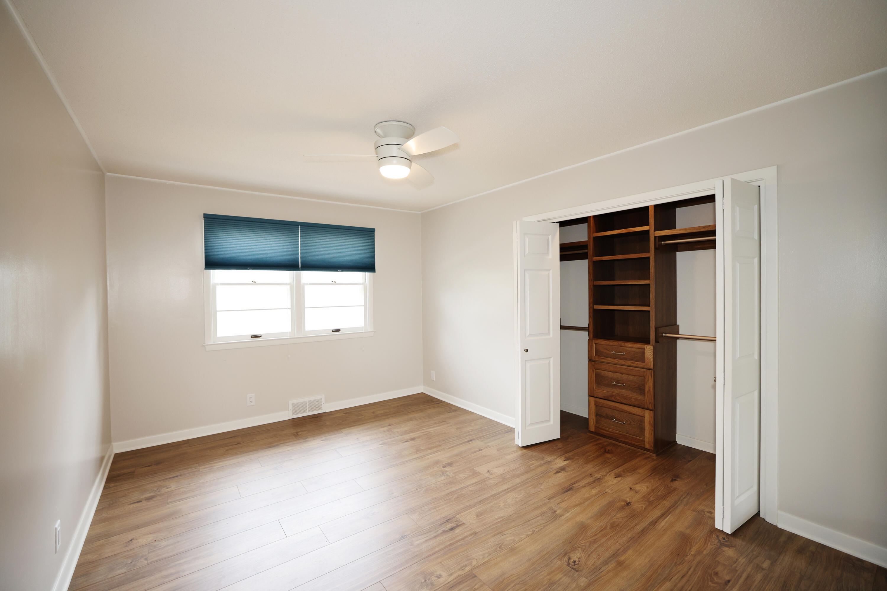 1416 Aldrich Avenue Property Photo 14
