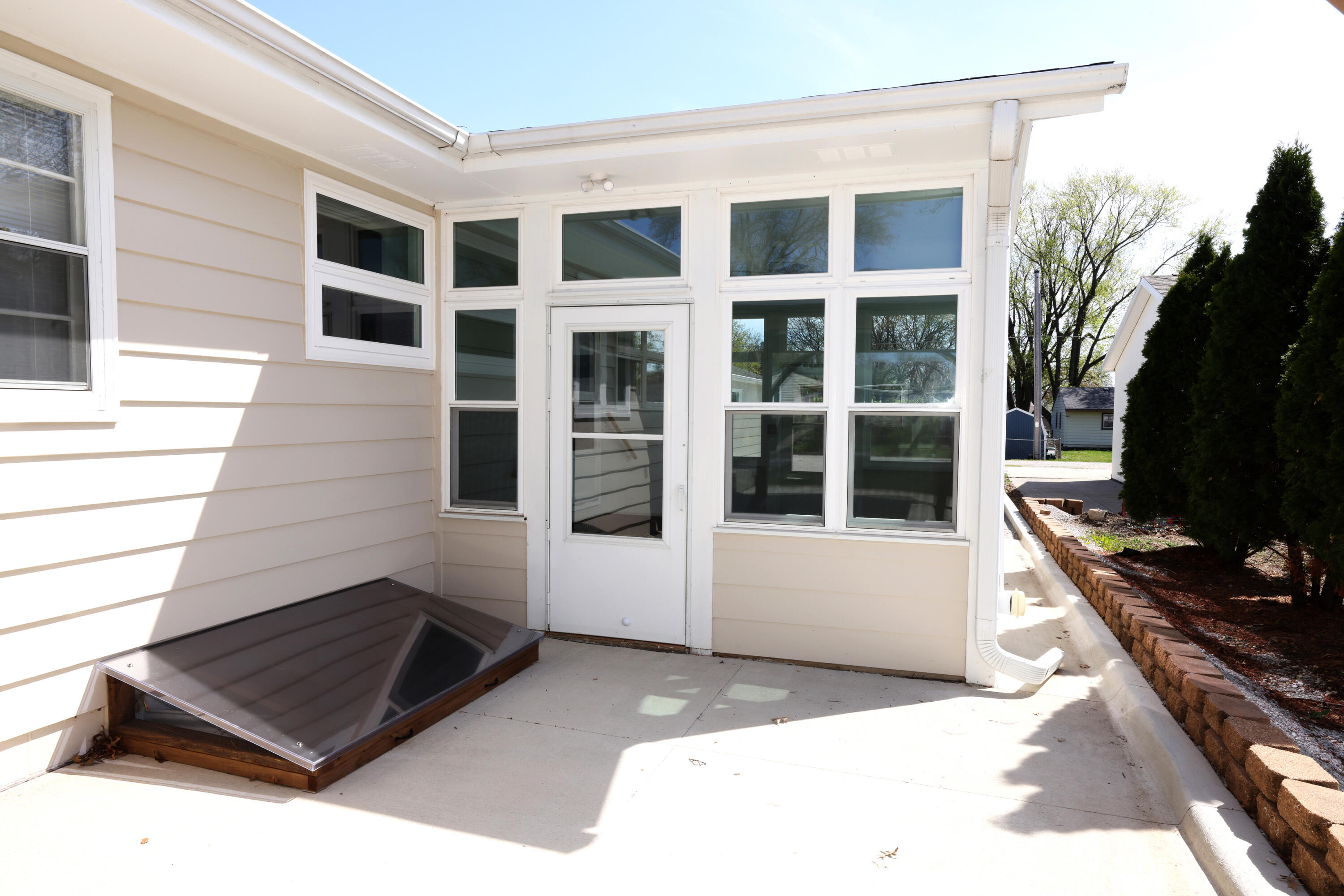 1416 Aldrich Avenue Property Photo 21