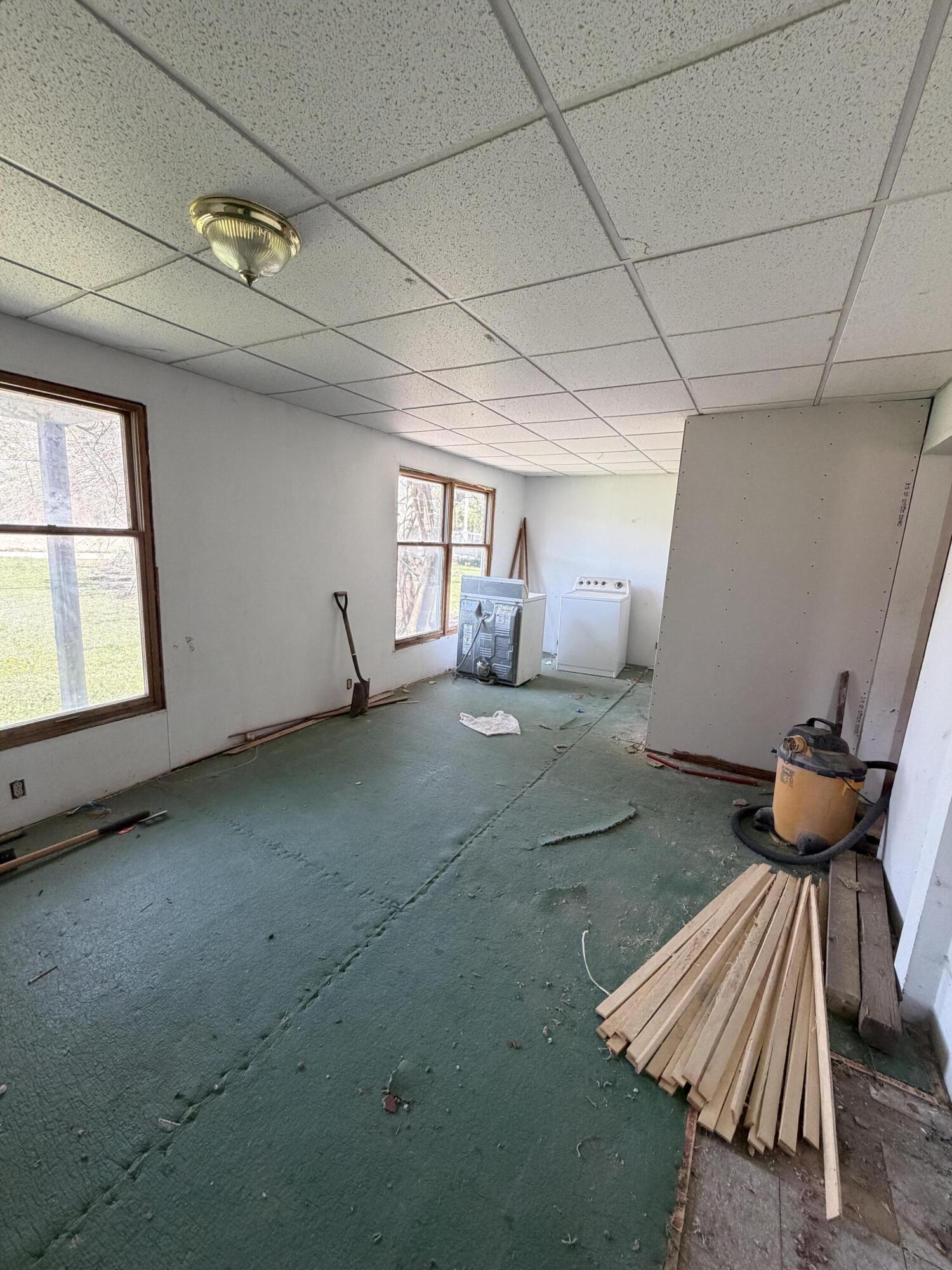 1527 Dayton Street Property Photo 9