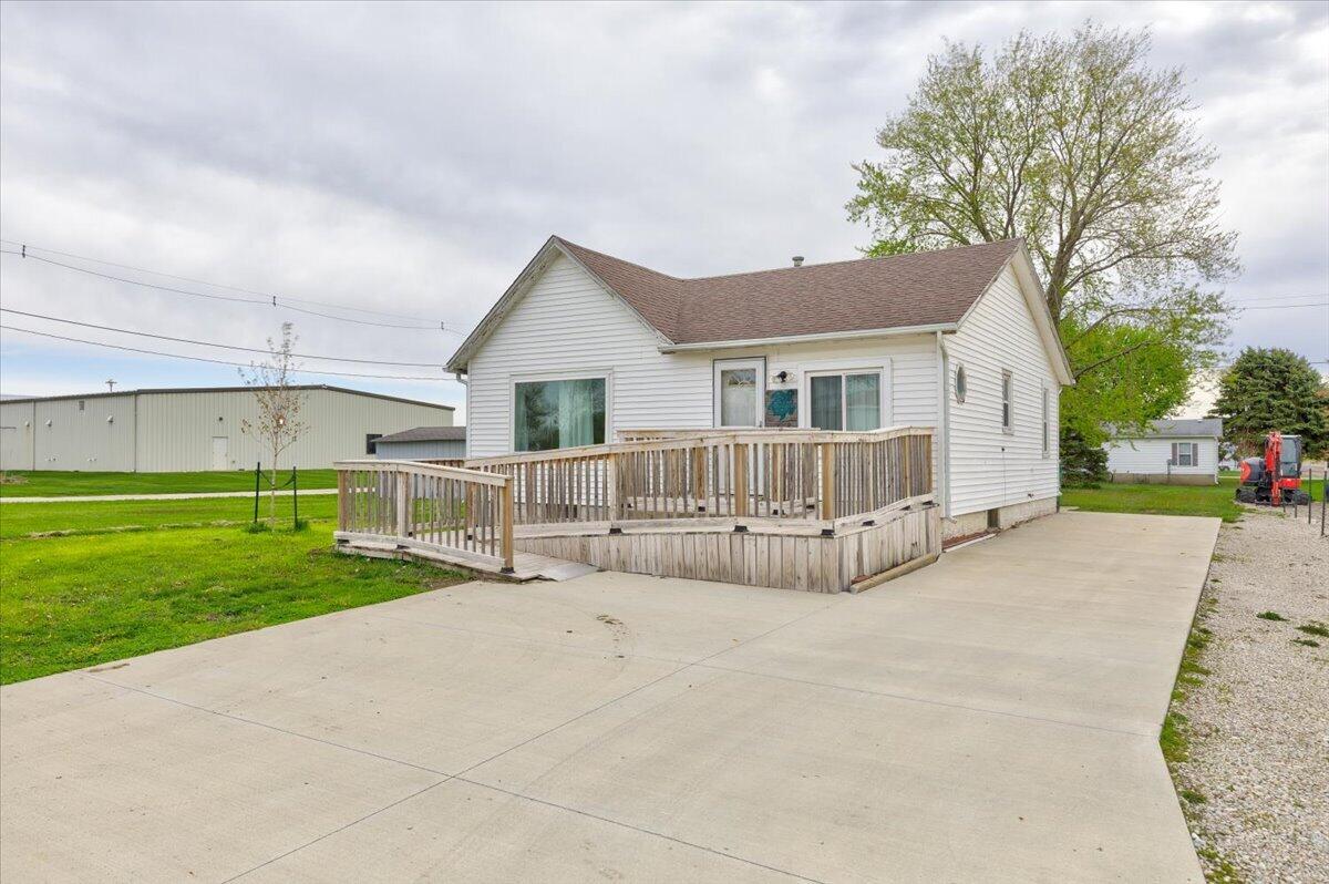 1628 Dearborn Street Property Photo 2