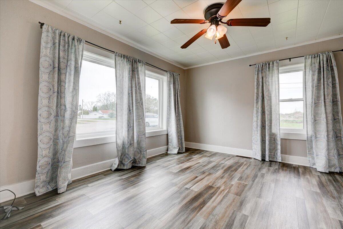 1628 Dearborn Street Property Photo 10