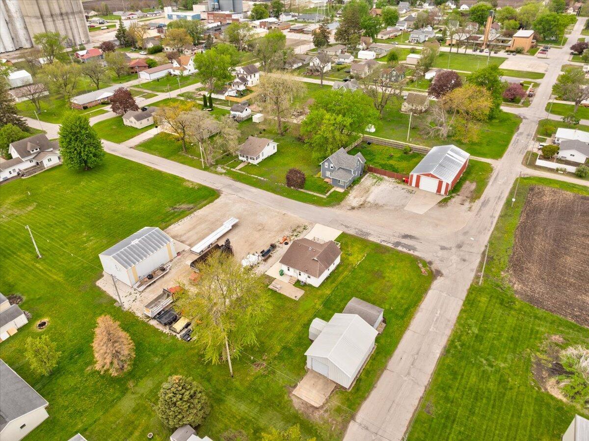 1628 Dearborn Street Property Photo 22