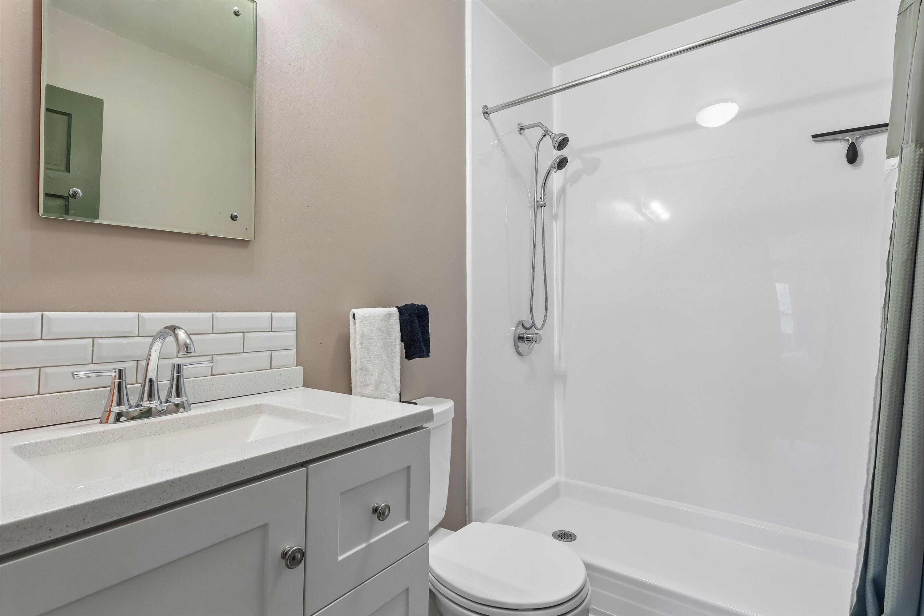 1147 36th Street Property Photo 16