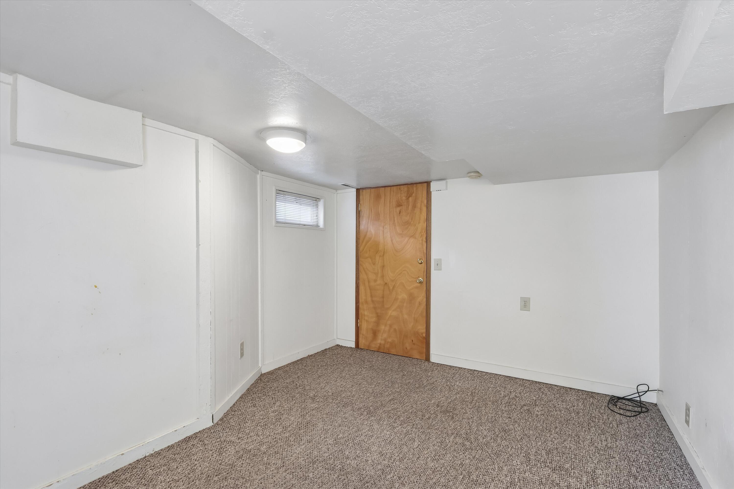 1147 36th Street Property Photo 24
