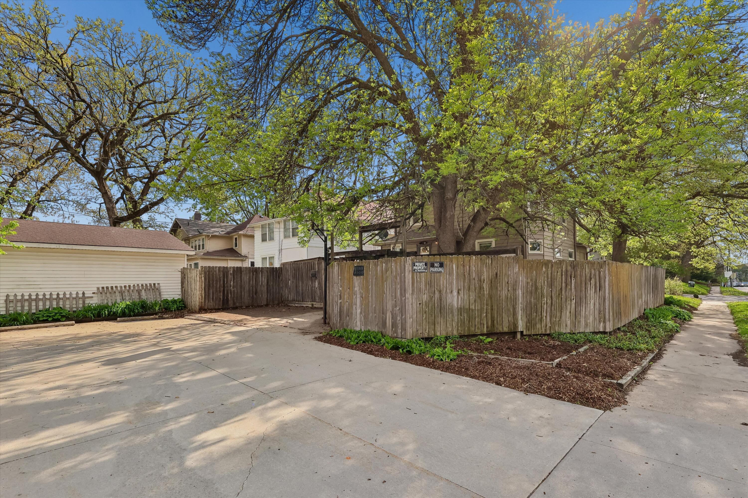1147 36th Street Property Photo 33