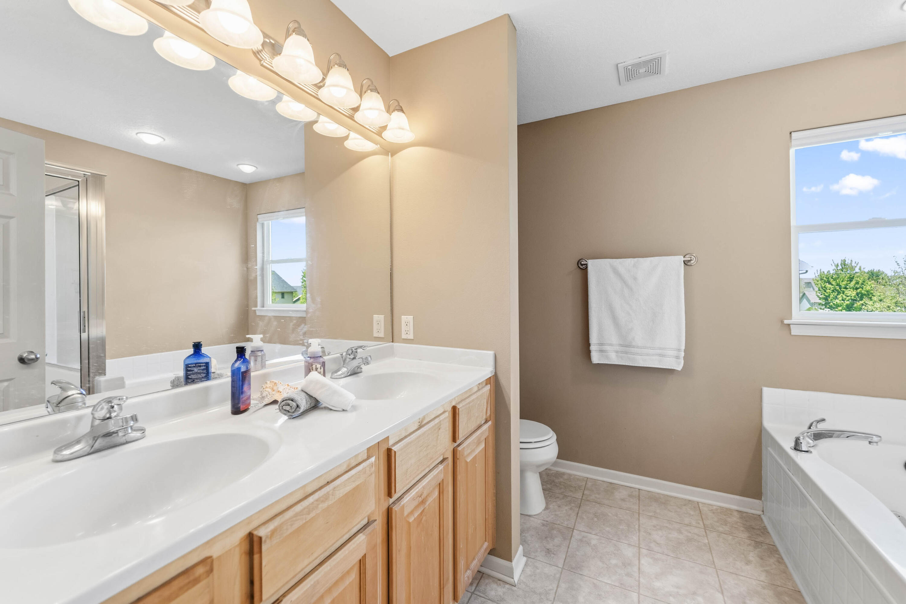 3902 Valley View Road Property Photo 17