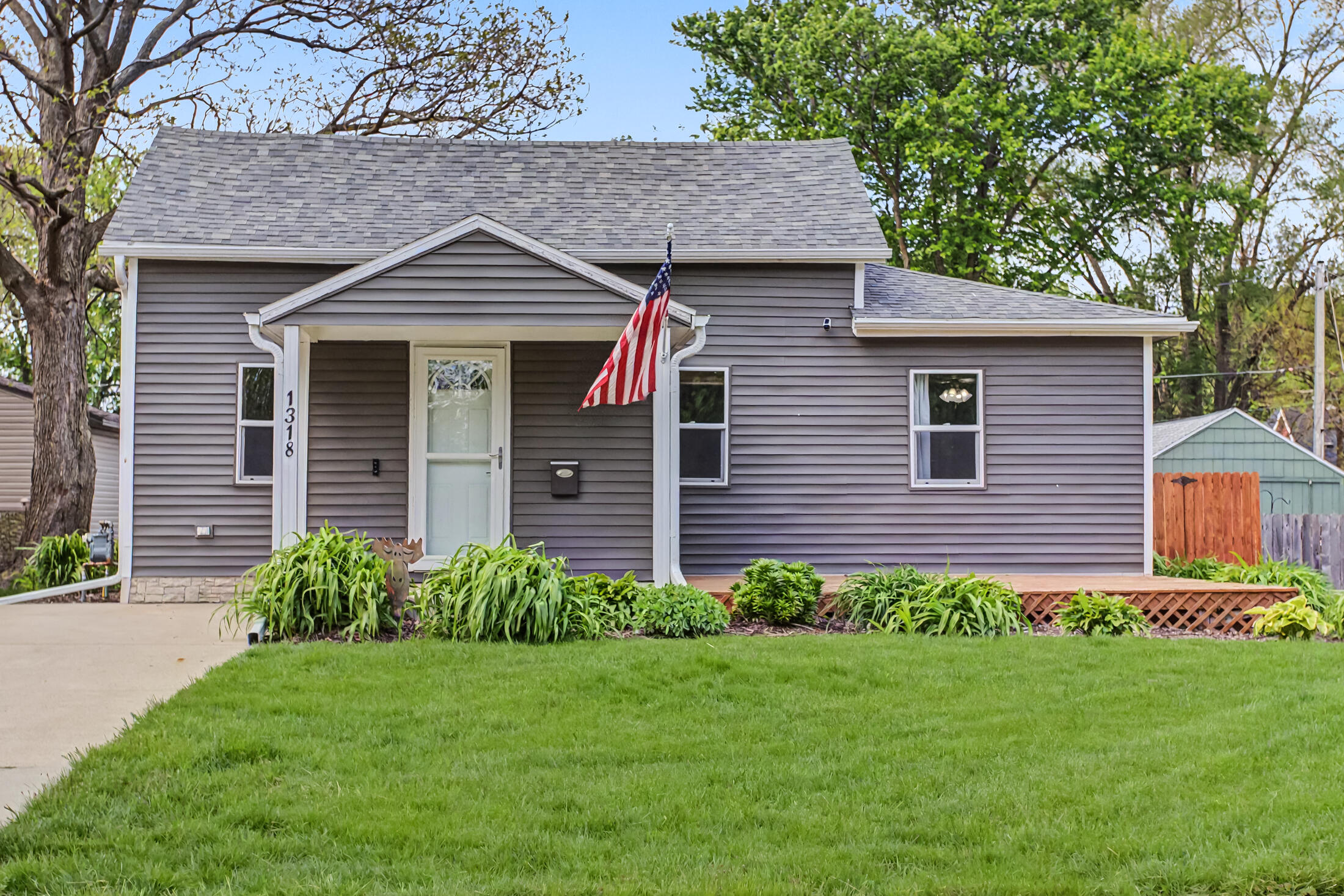 1318 3rd Street Property Photo 1