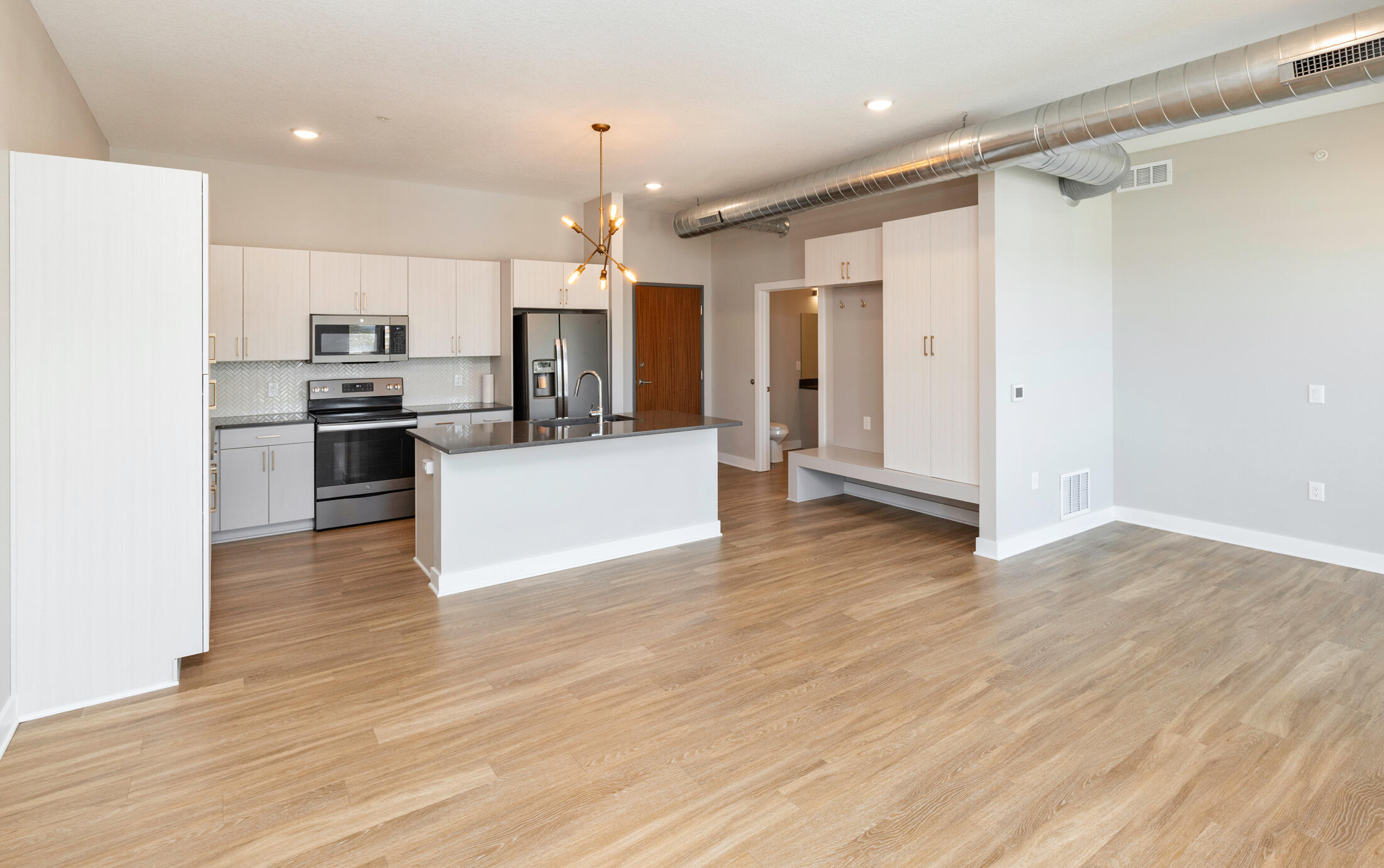 450 Sw 7th Street 304 Property Photo 8