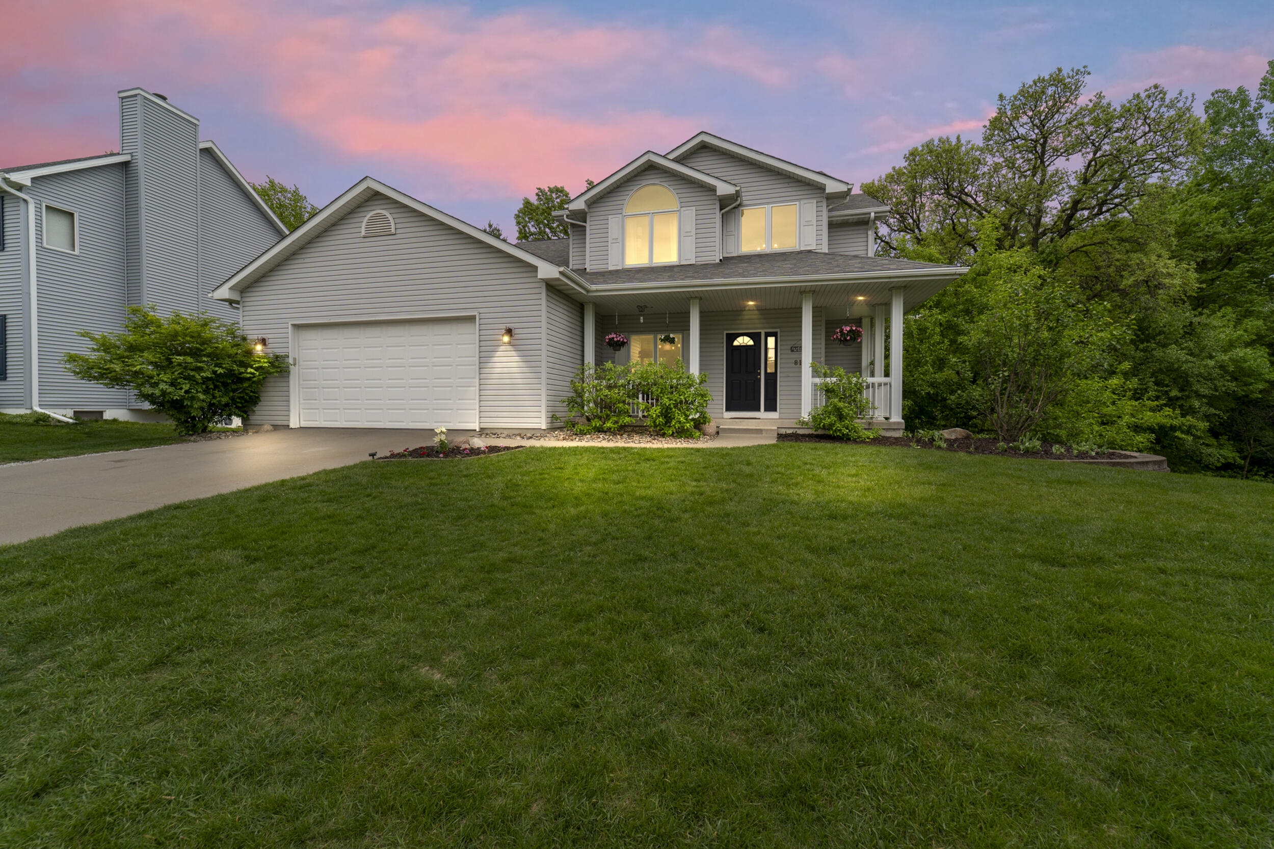 817 Vermont Circle Property Photo 1