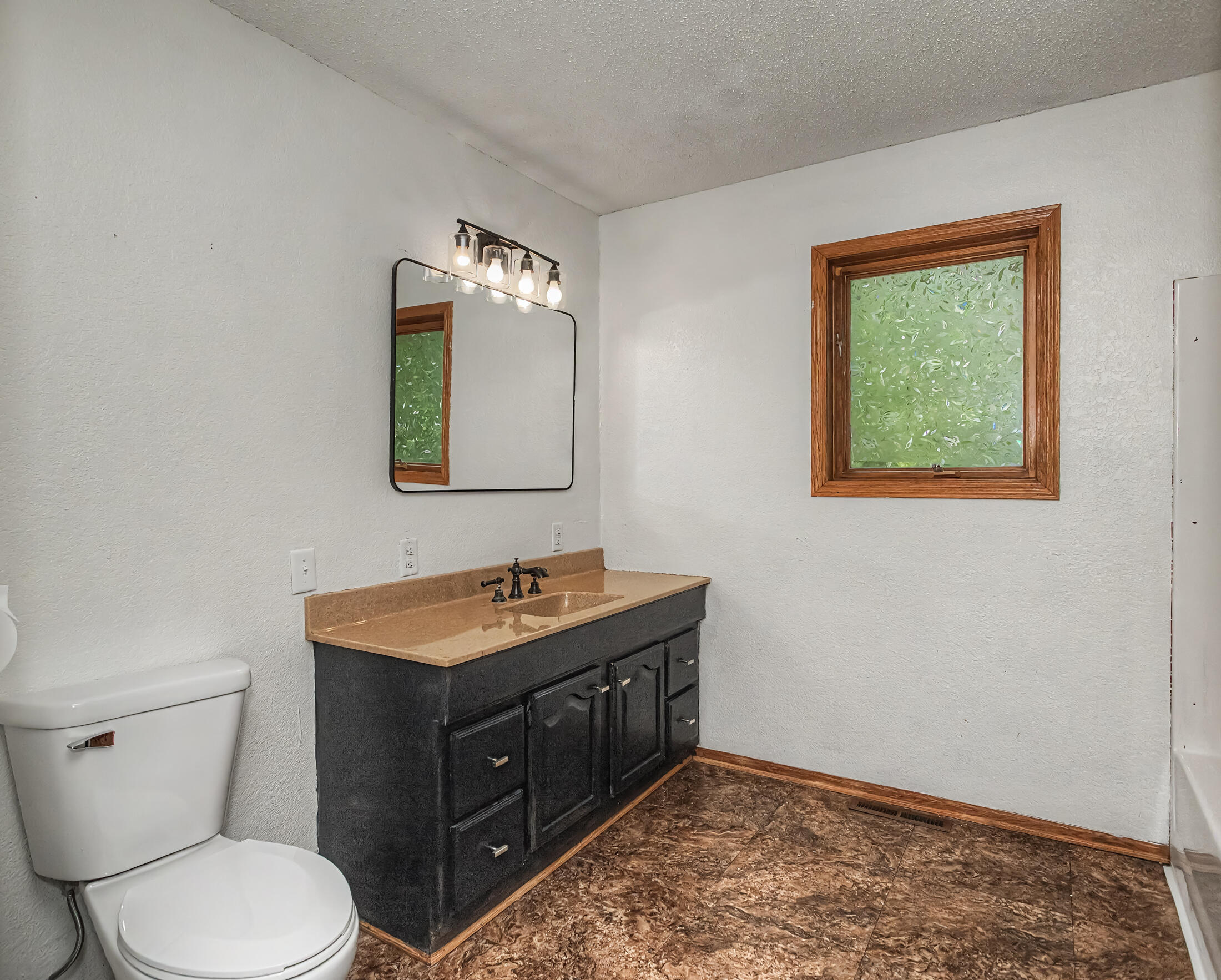 838 3rd Street Property Photo 15