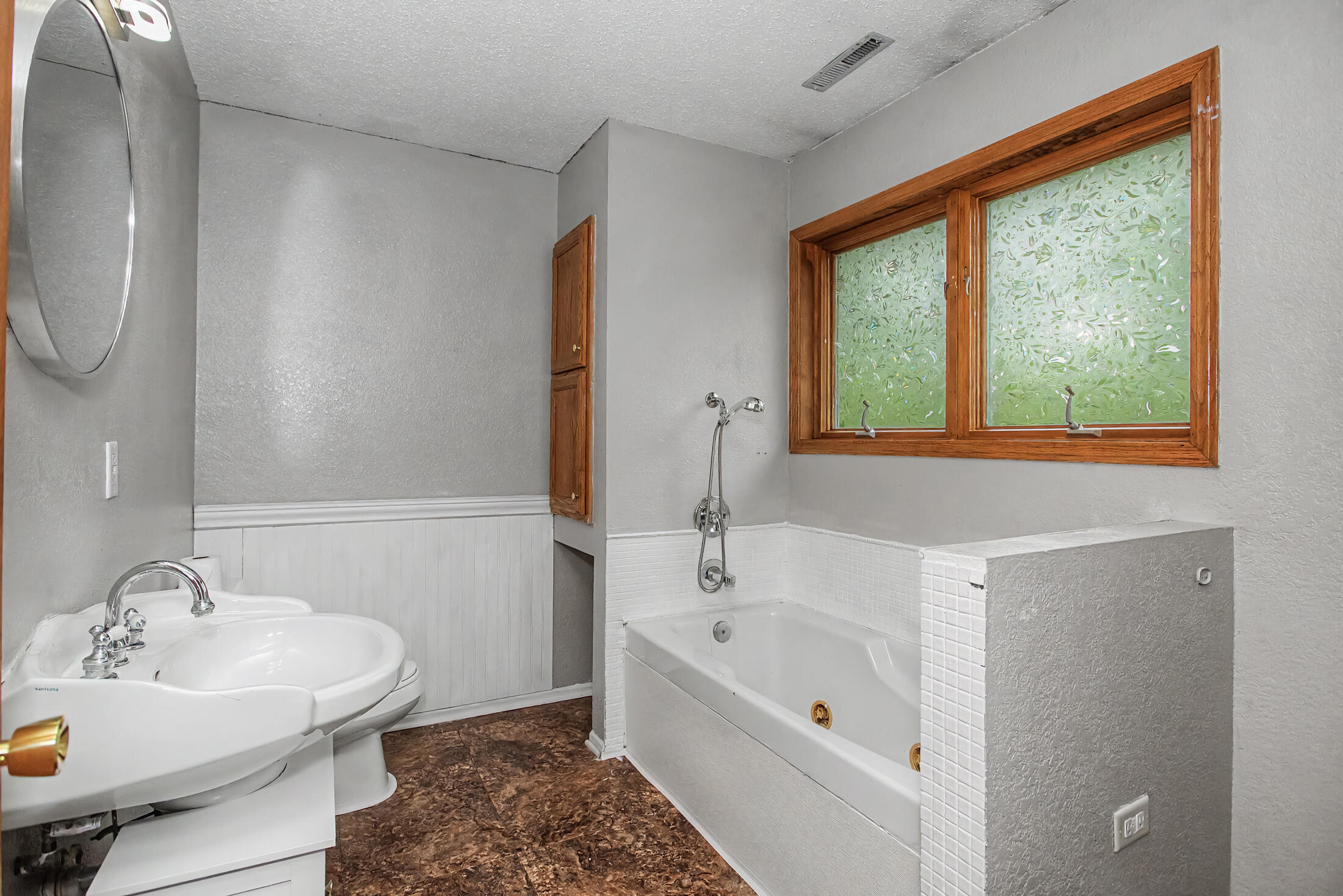 838 3rd Street Property Photo 24