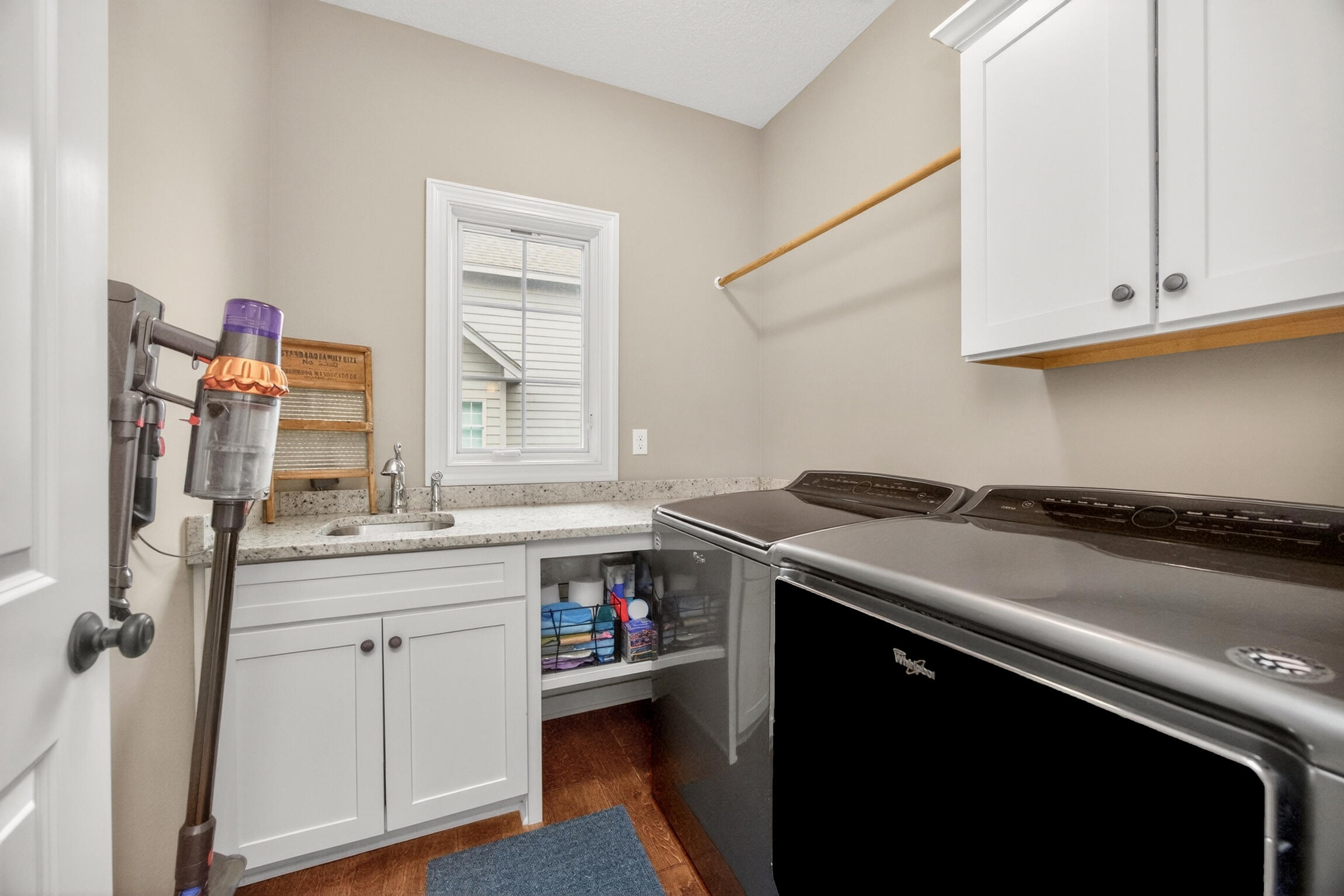506 Sw Driftwood Court Property Photo 16