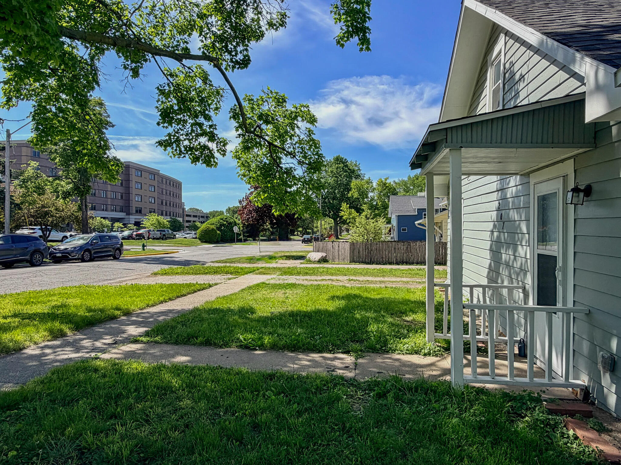 1207 Kellogg Avenue Property Photo 2
